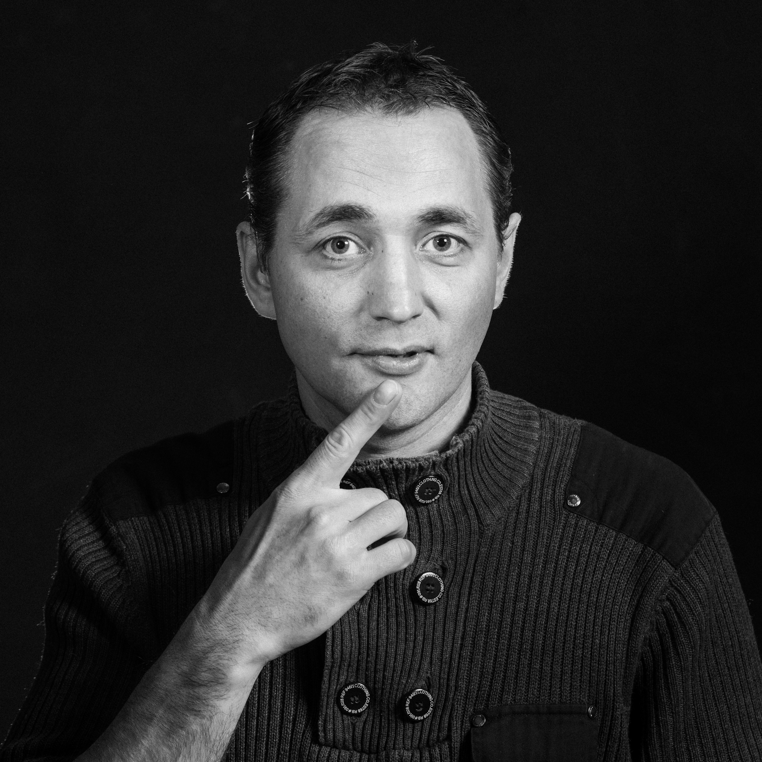 Сергей Синодов. Актёр, мим. Портфолио. Фотограф Андрей Зикеев, фотостудия AzArt Studio в Москве