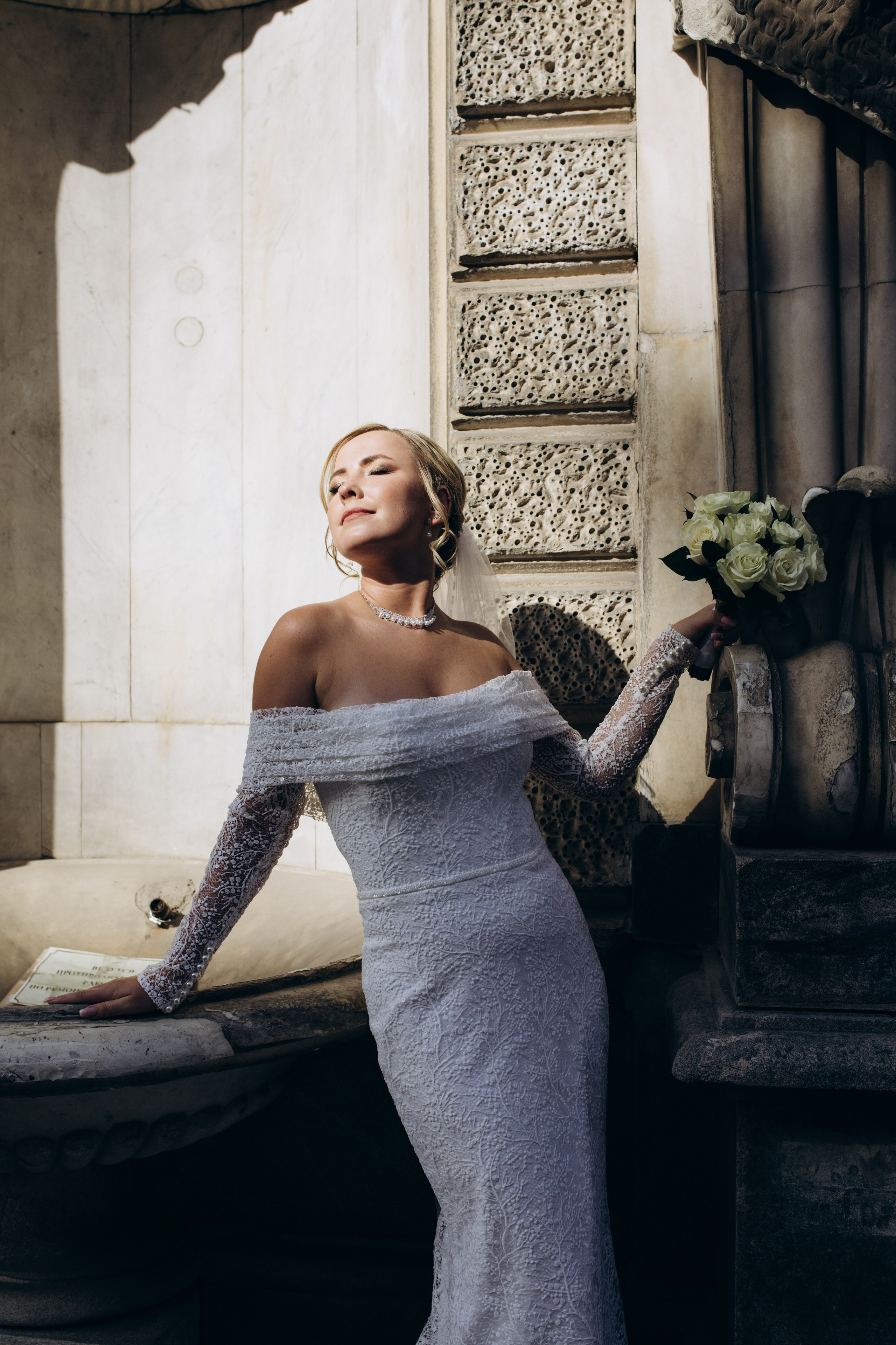 Свадебная регистрация в Загсе на Английской Набережной в Санкт-Петербурге. Фотограф в Санкт-Петербурге Разиля Идиятуллина