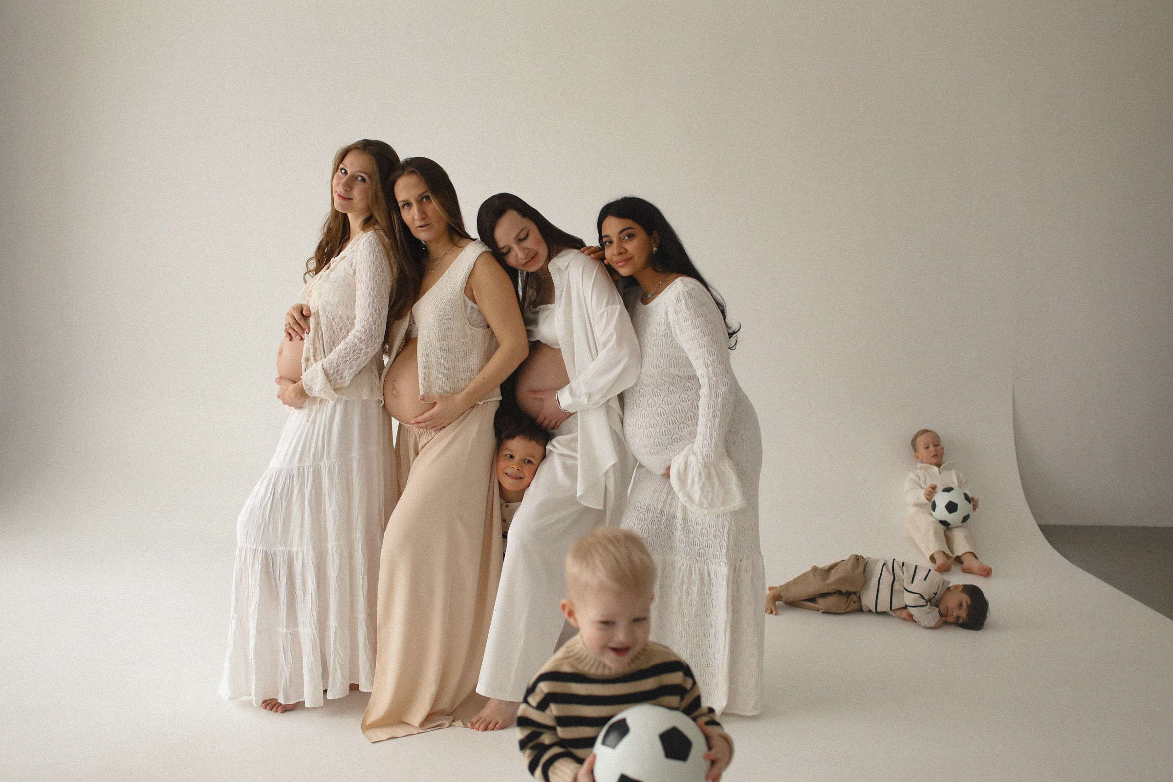 Мадонны проект Материнство. Семейный фотограф в Москве Алевтина Носова