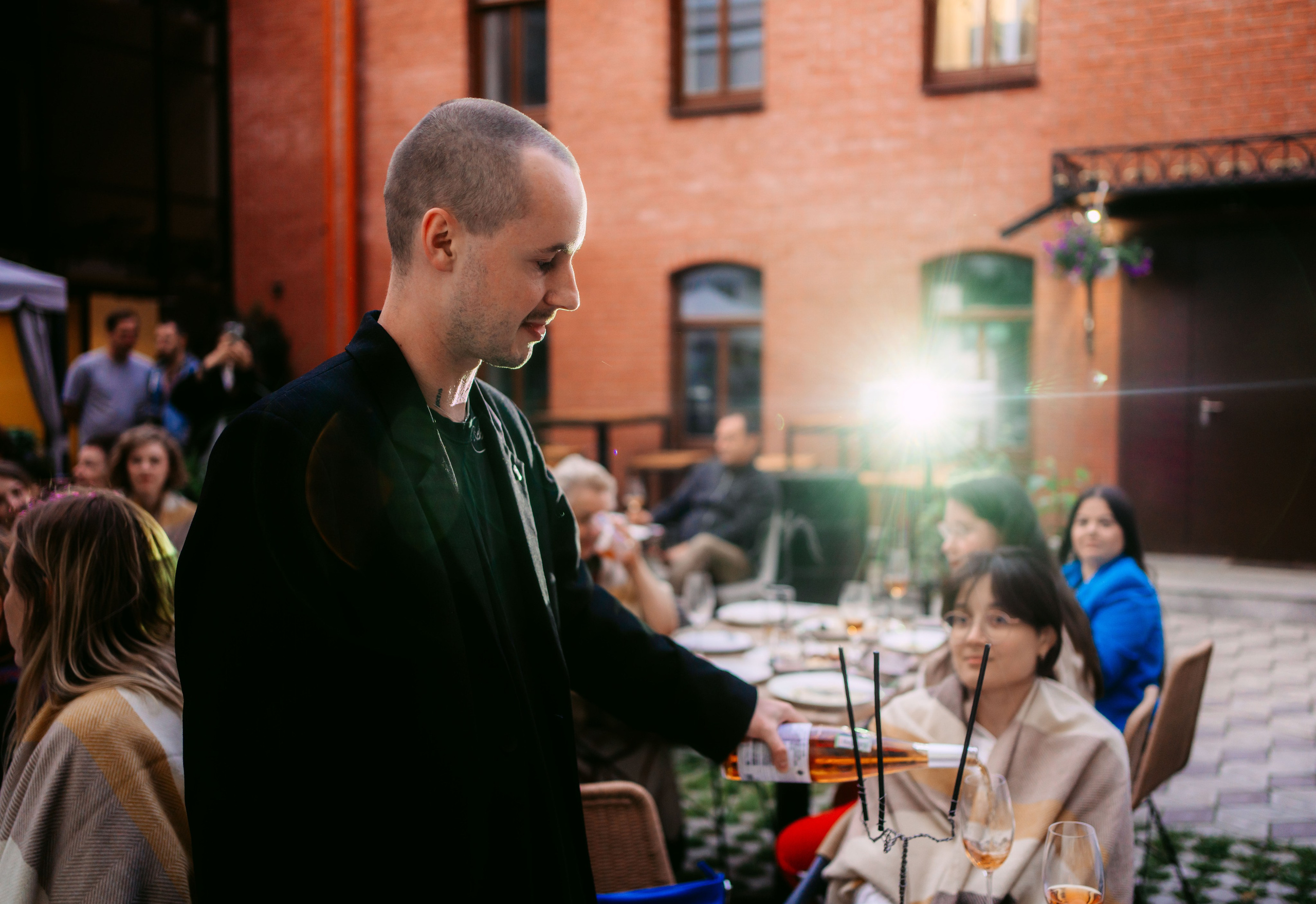 Казань глазами инженера. Винный вечер / 2025. Саша Копылов, фотограф в Казани