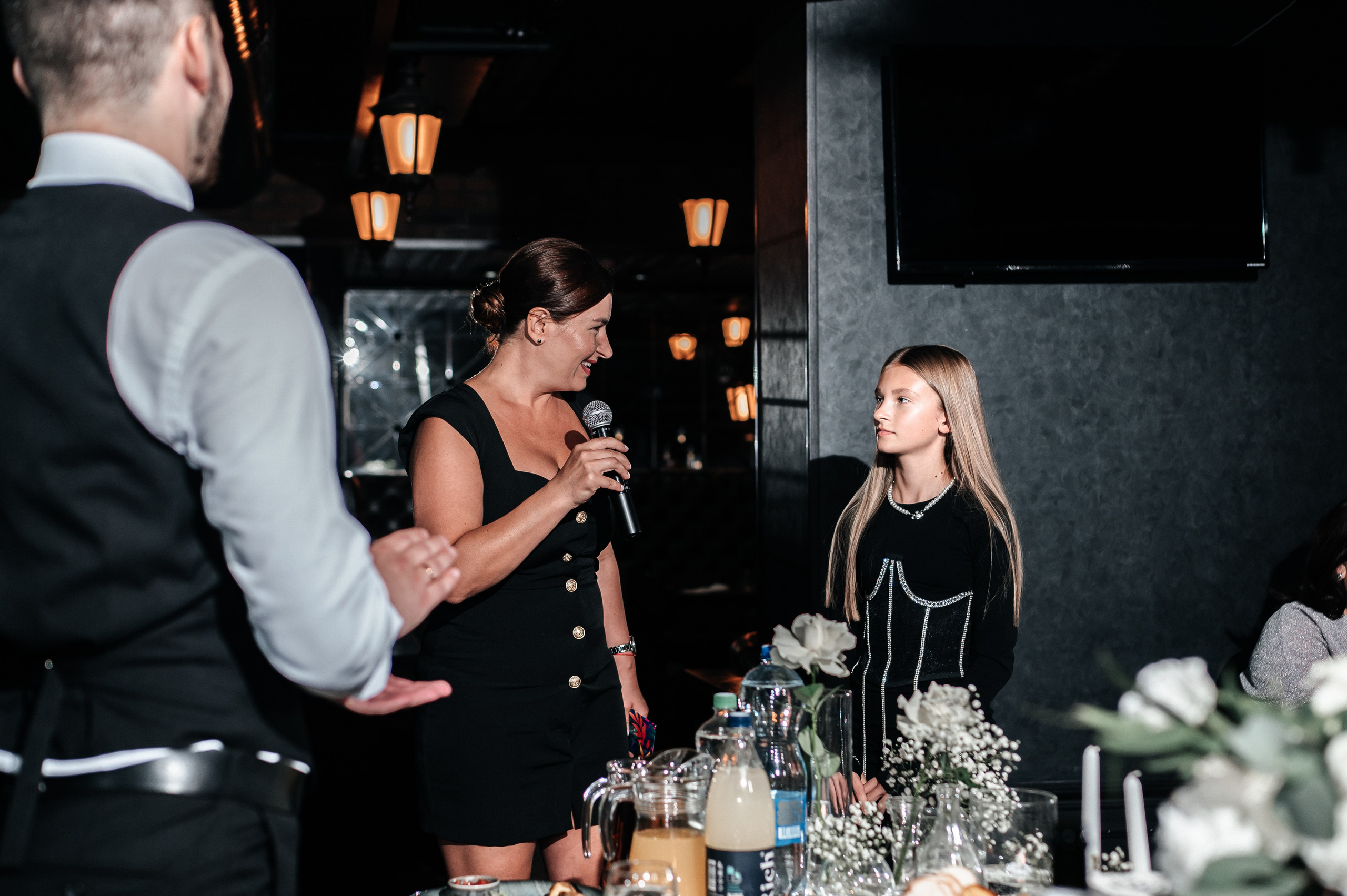 Даниил и Валерия. Черная утка. Полный день. Фотограф Екатерина Бочарникова