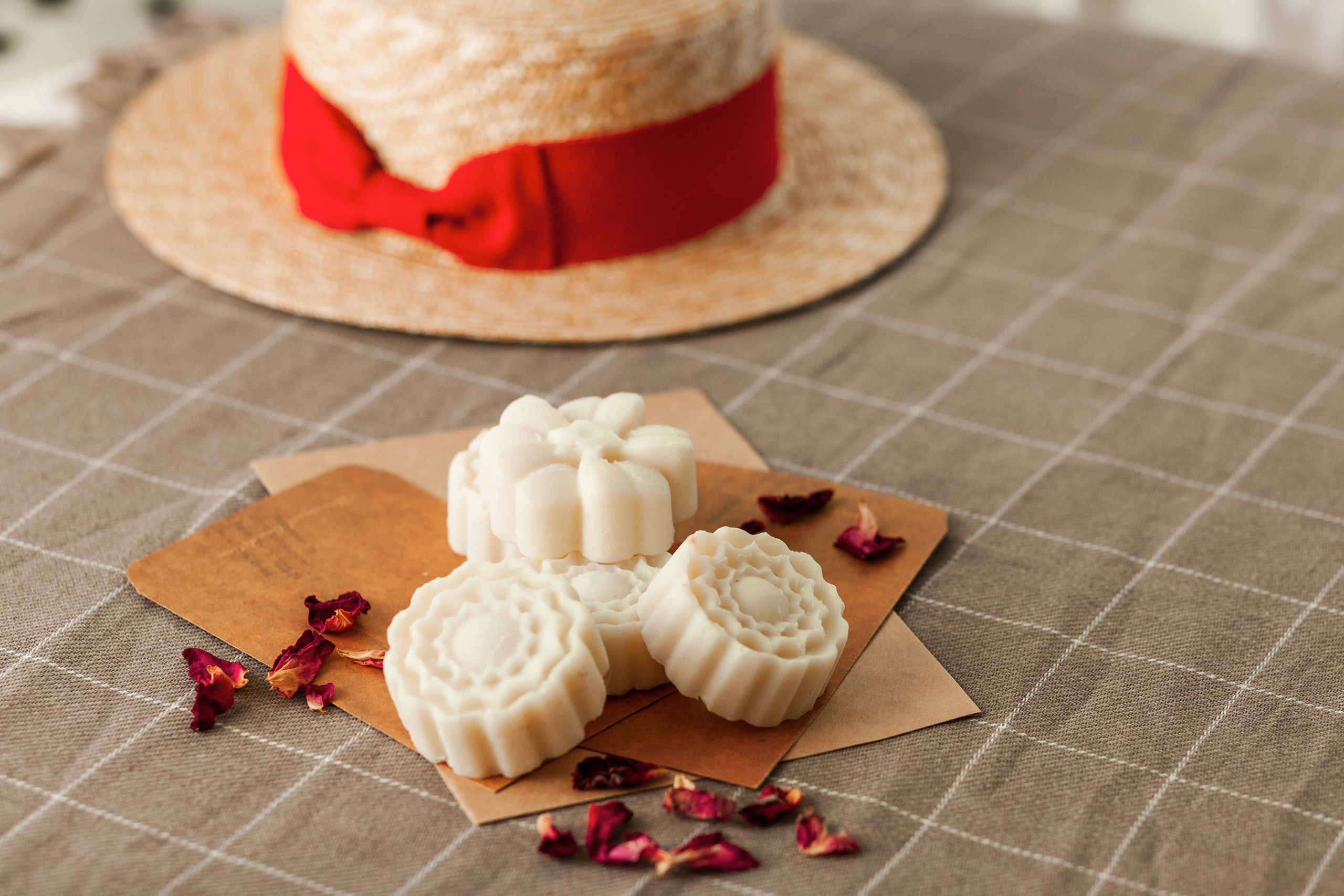 Ремесленное мыло Lyliko. Χελιδόνι Семейный и церковный фотограф в Крыму и Симферополе Валерия Г