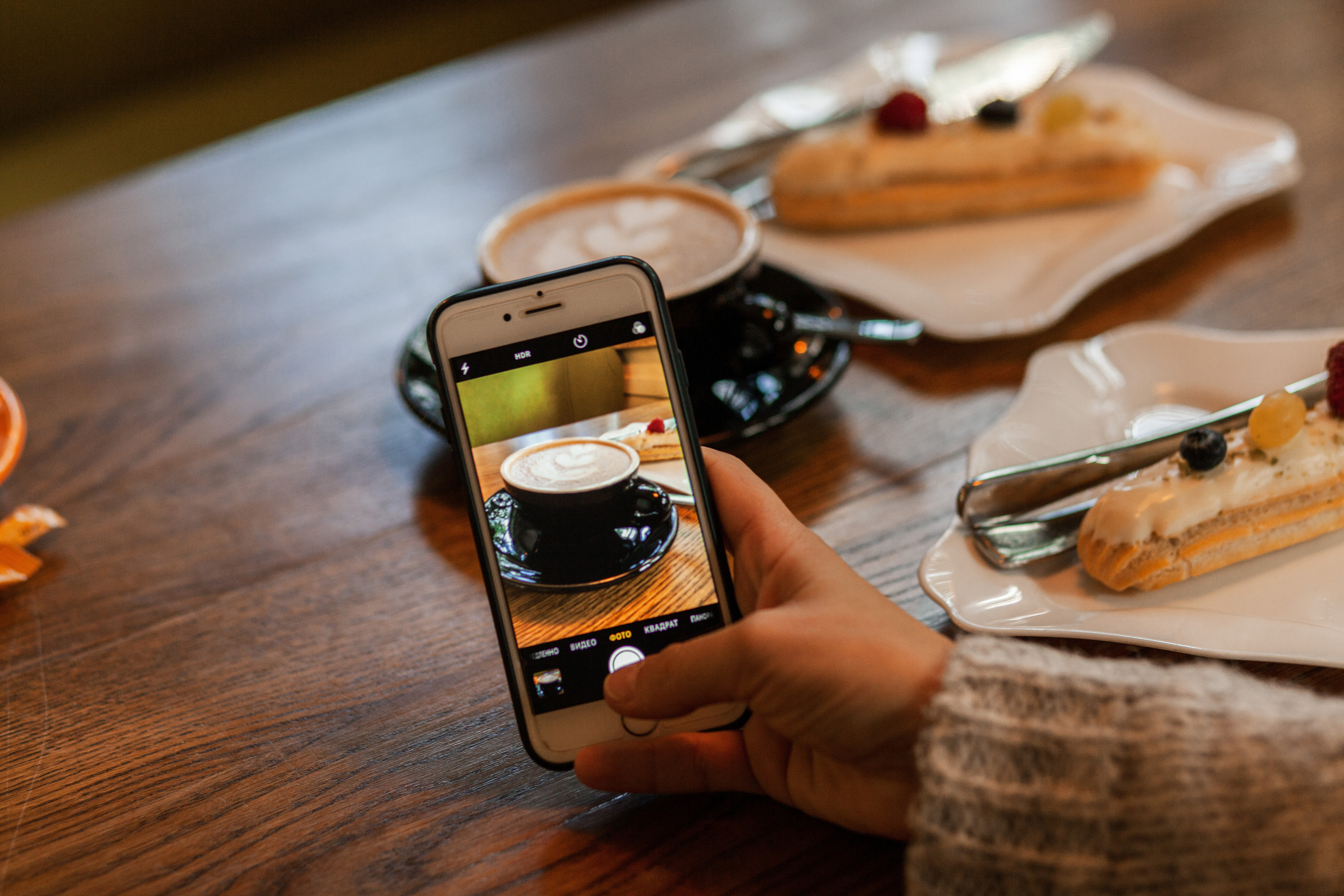 Городская фотопрогулка по Симферополю с Александрой. Кафе ЧАО. Χελιδόνι Семейный и церковный фотограф в Крыму и Симферополе Валерия Г