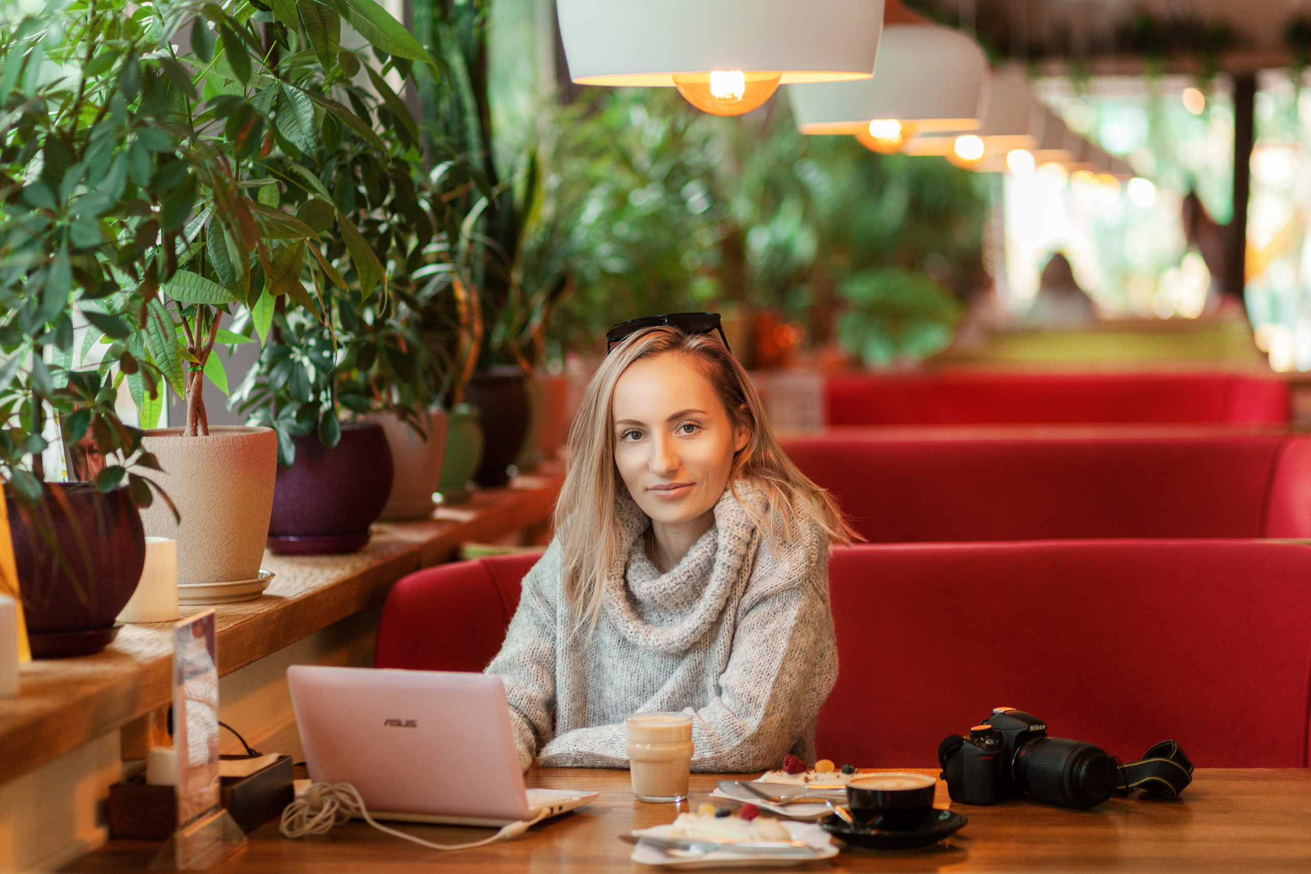 Городская фотопрогулка по Симферополю с Александрой. Кафе ЧАО. Χελιδόνι Семейный и церковный фотограф в Крыму и Симферополе Валерия Г
