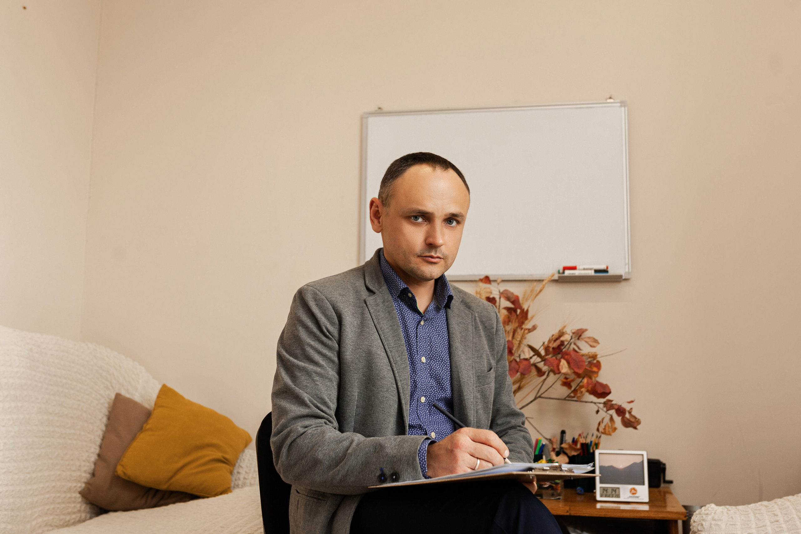 Олег | фотопрогулка по Симферополю. Χελιδόνι Семейный и церковный фотограф в Крыму и Симферополе Валерия Г