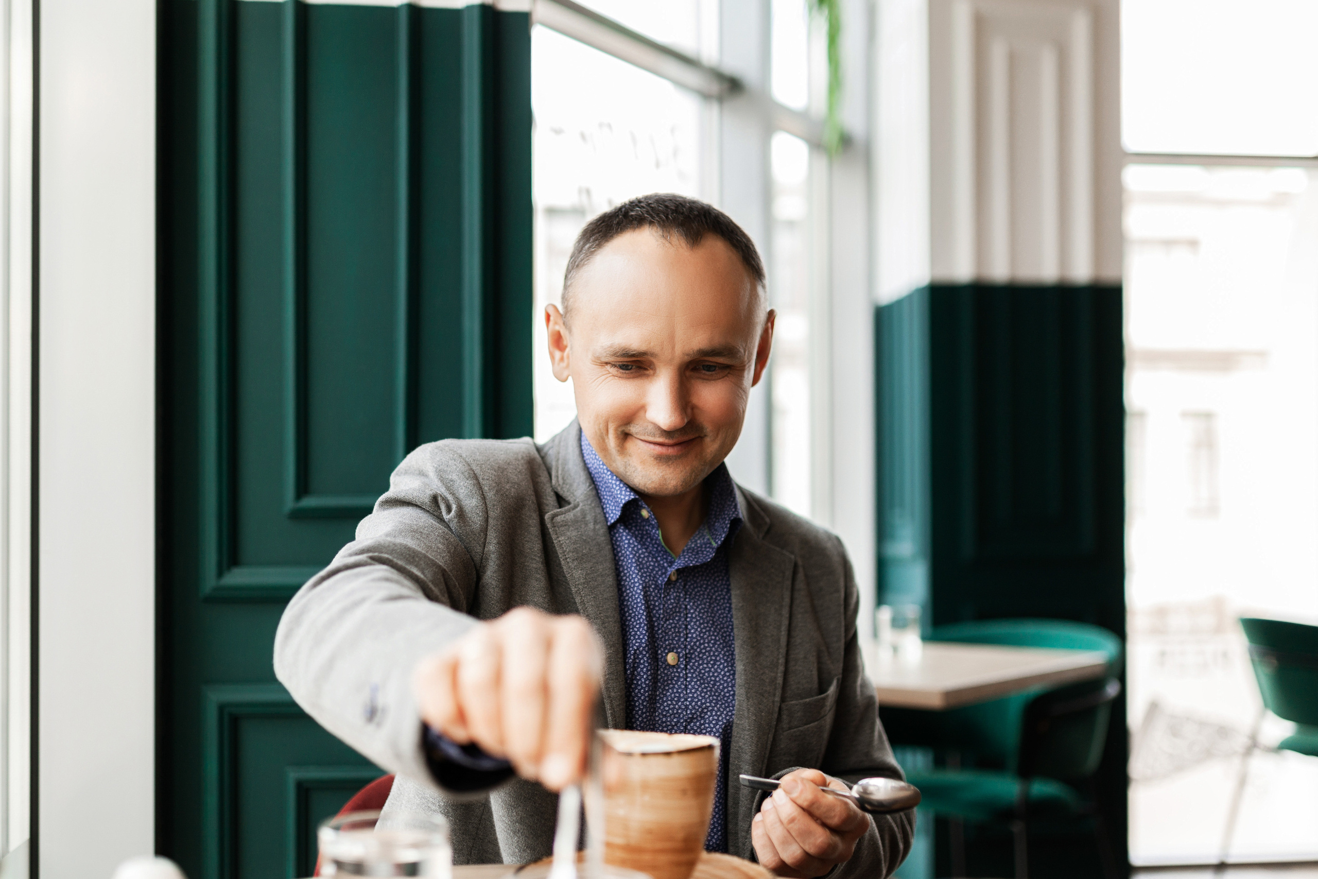 Олег | фотопрогулка по Симферополю. Χελιδόνι Семейный и церковный фотограф в Крыму и Симферополе Валерия Г