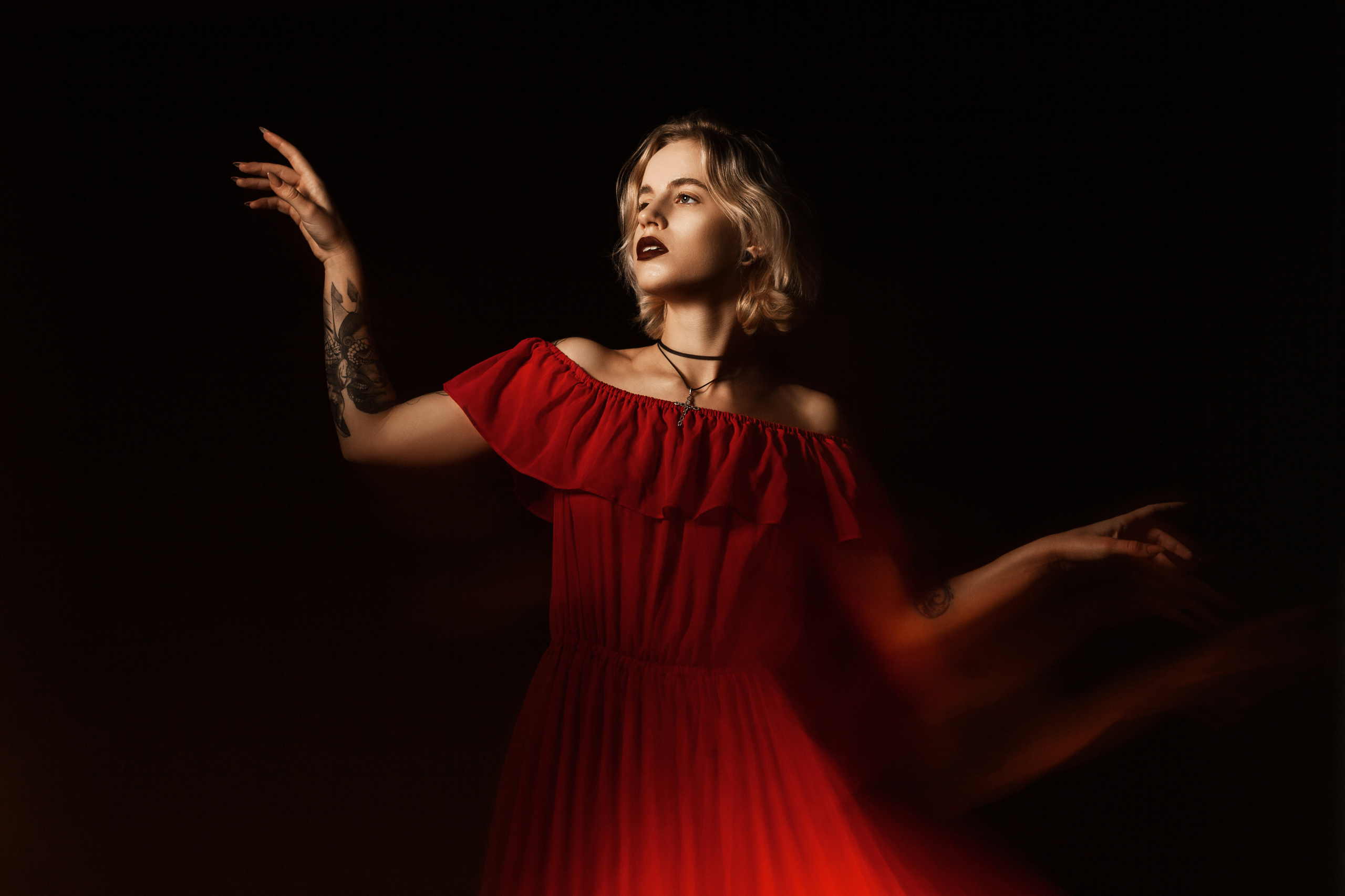 Фотосессия в студии, женский портрет, смешанный свет. Симферополь. Χελιδόνι Семейный и церковный фотограф в Крыму и Симферополе Валерия Г