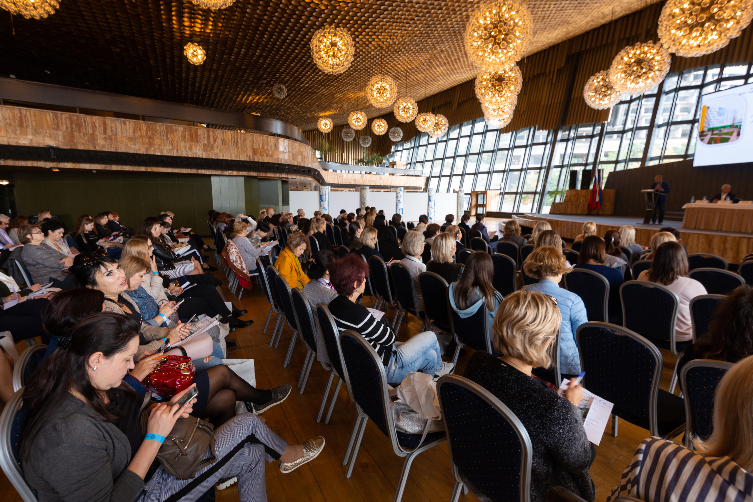 Конференция РОАГ Ялта Интурист 21 сентября 2019. Χελιδόνι Семейный и церковный фотограф в Крыму и Симферополе Валерия Г