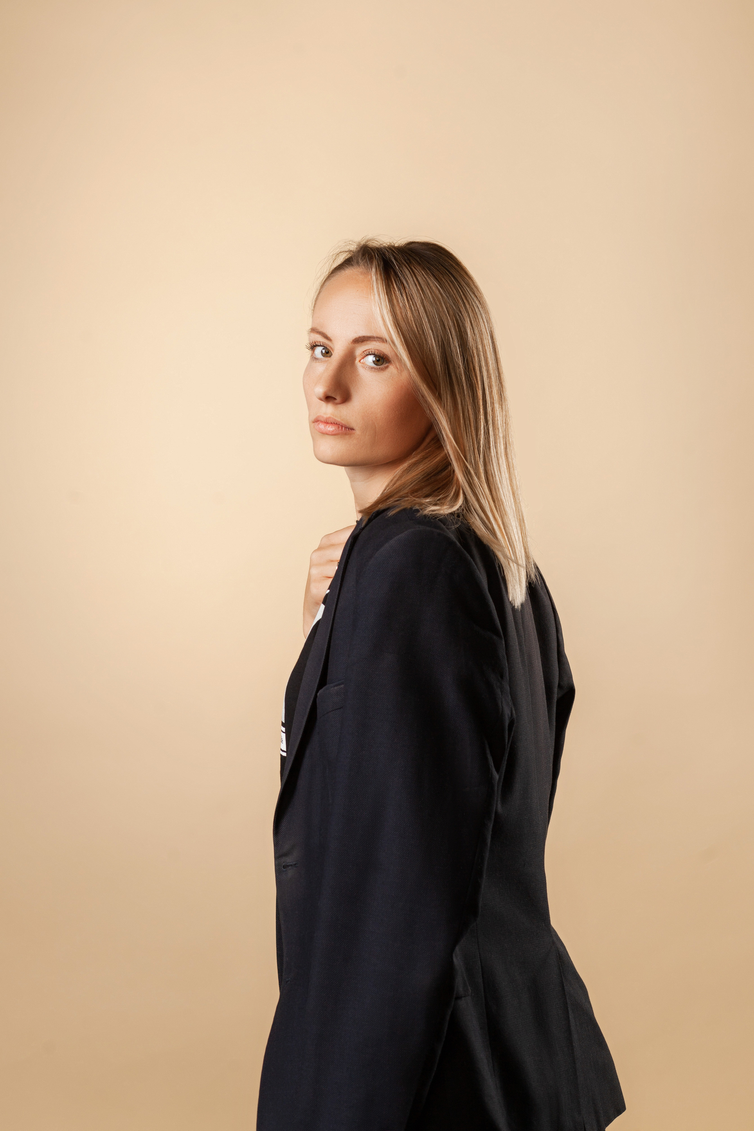 Деловой портрет. Χελιδόνι Семейный и церковный фотограф в Крыму и Симферополе Валерия Г