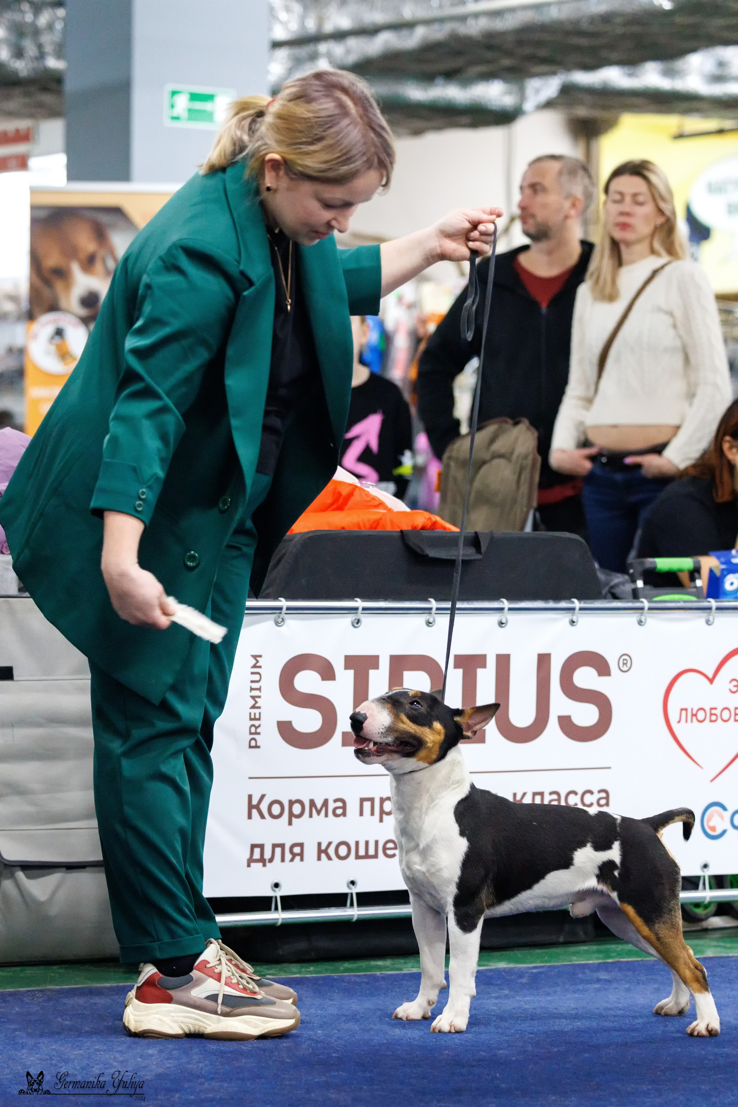 Сфера 28.01. и 4.02.2024. Фотограф-анималист Юлия Германика