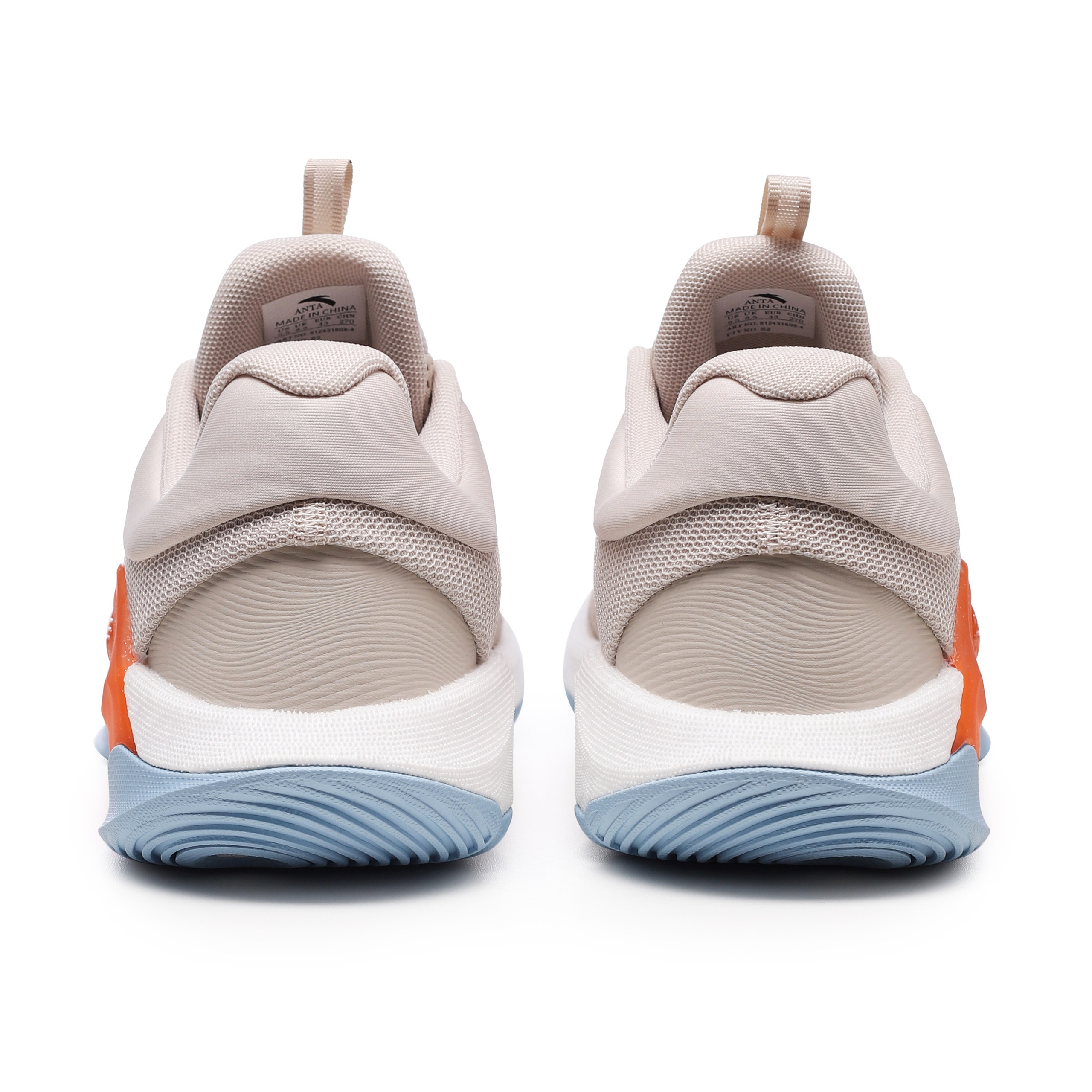 фотосъемка аксессуаров, дизайнерские вещи, обувь, предметная фотосъемка, неделя моды Москва, обтравка, обтравки, предметная ретушь, фэшн одежда, фотсъемка дорогой одежды в Москве. фотосъемка для брендов, фотосъемка для сайта, фотосъемка для маркетплейсов. спортивная обувь, туфли, сапоги, ботфорты, боксерские перчатки