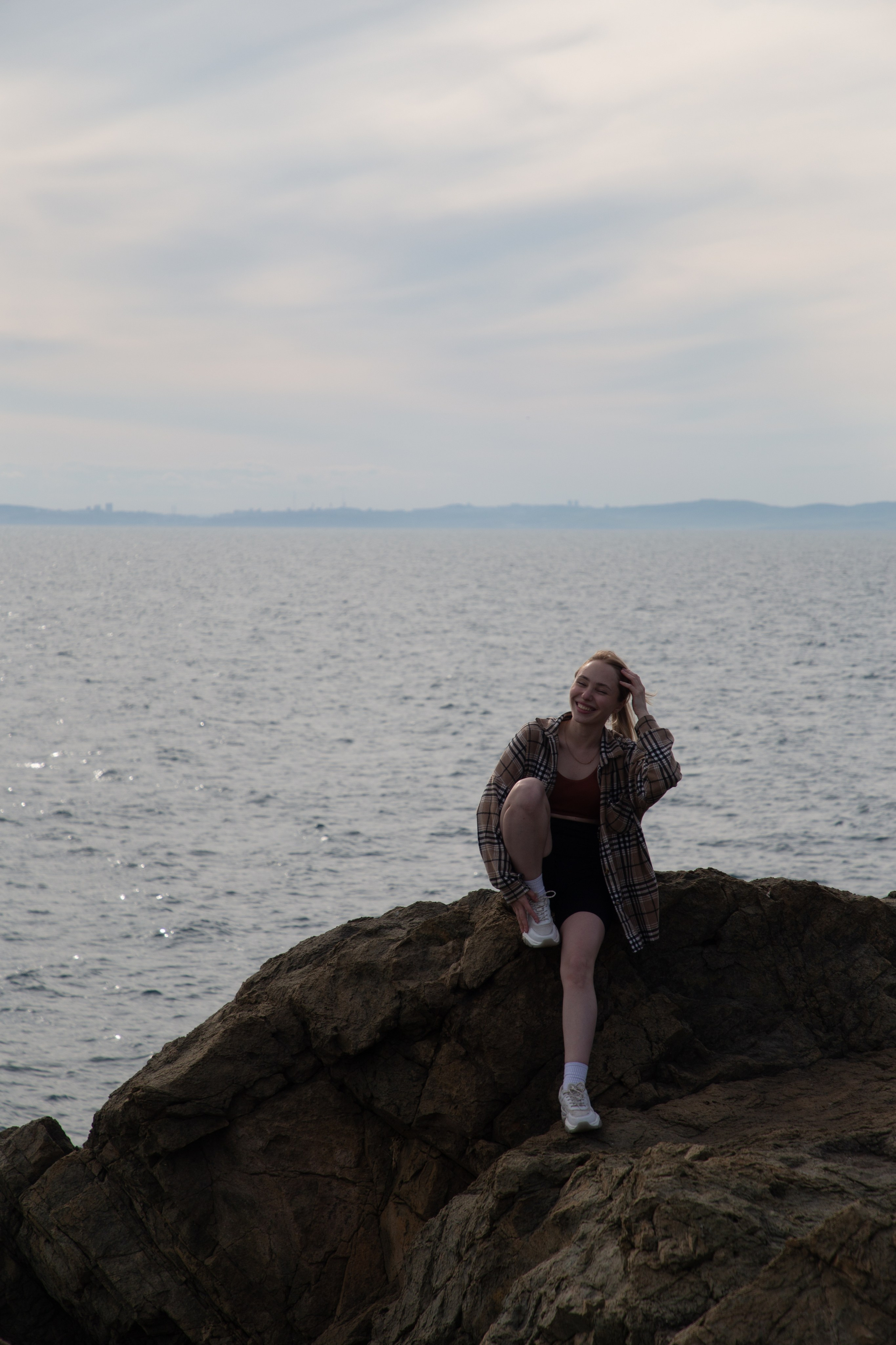 Съемка с Машей и Сашулей на мысе Полосатик. Ирина Чернова — портретный фотограф и маркетолог из Владивостока