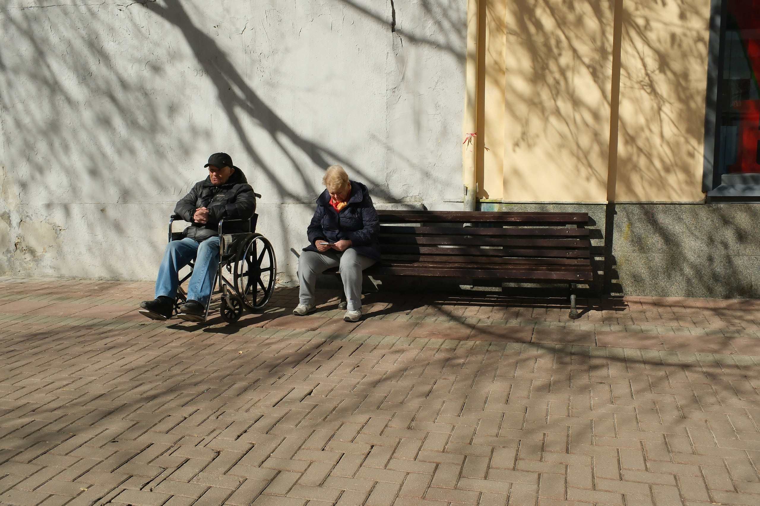 Улица, люди, жизнь…