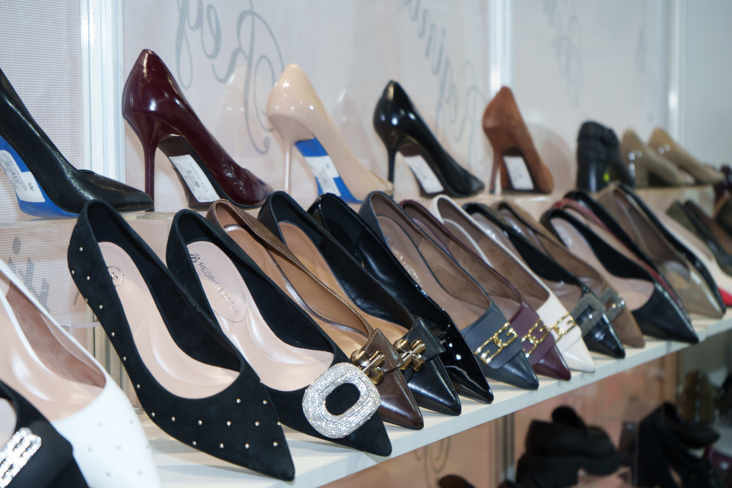 SHOESSTAR. Профессиональная съемка в Алматы