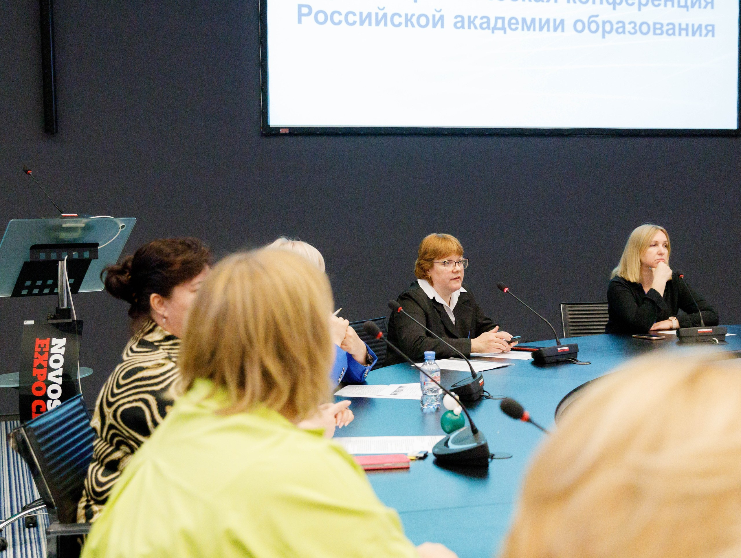 Выставка «Учебная Сибирь» 2024 г. Экспоцентр. Репортажный фотограф в Новосибирске Алена Помазунова