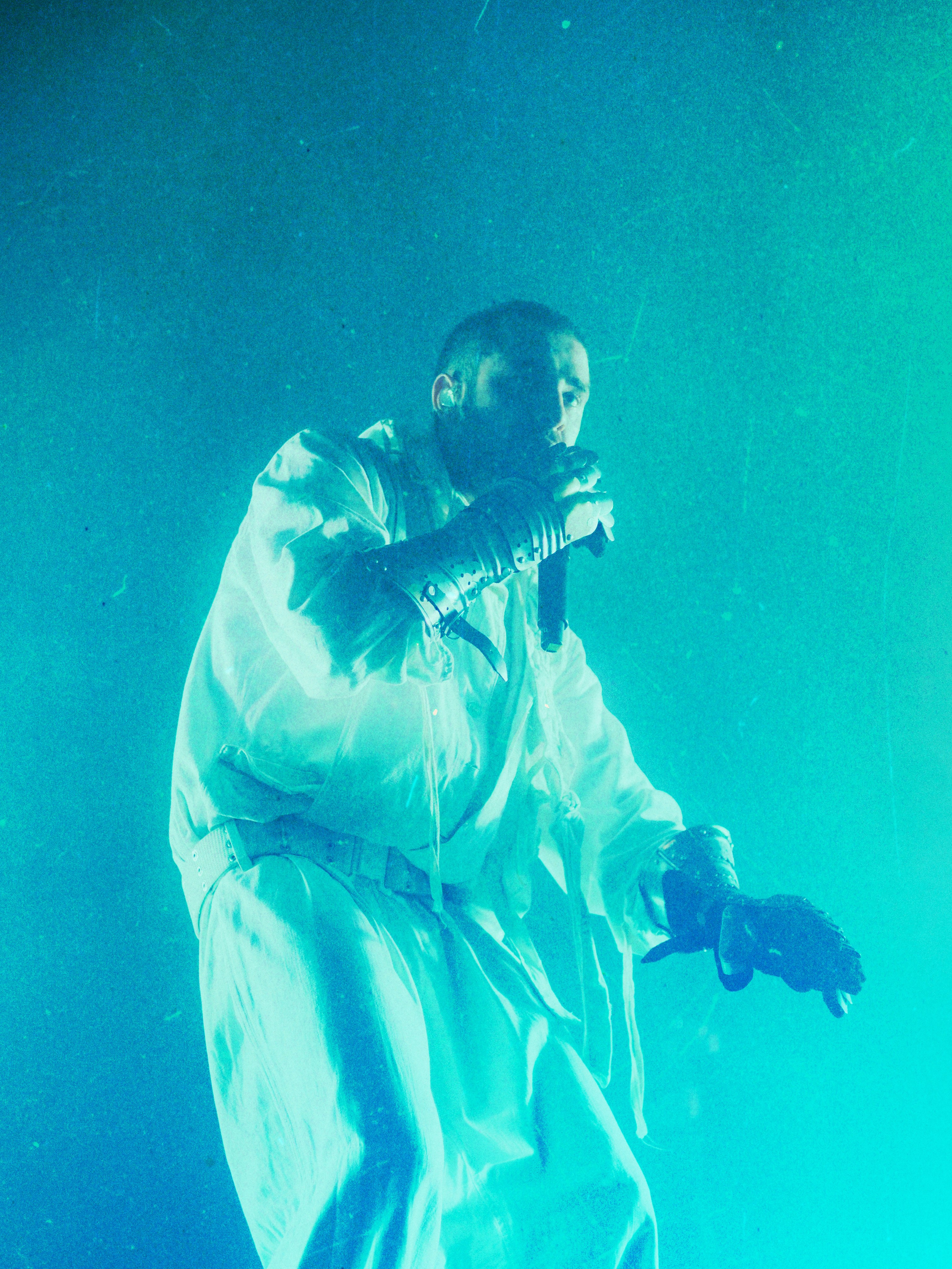 ВЛАДЫКА УНЫНИЯ. RUSLAN ROZANOV