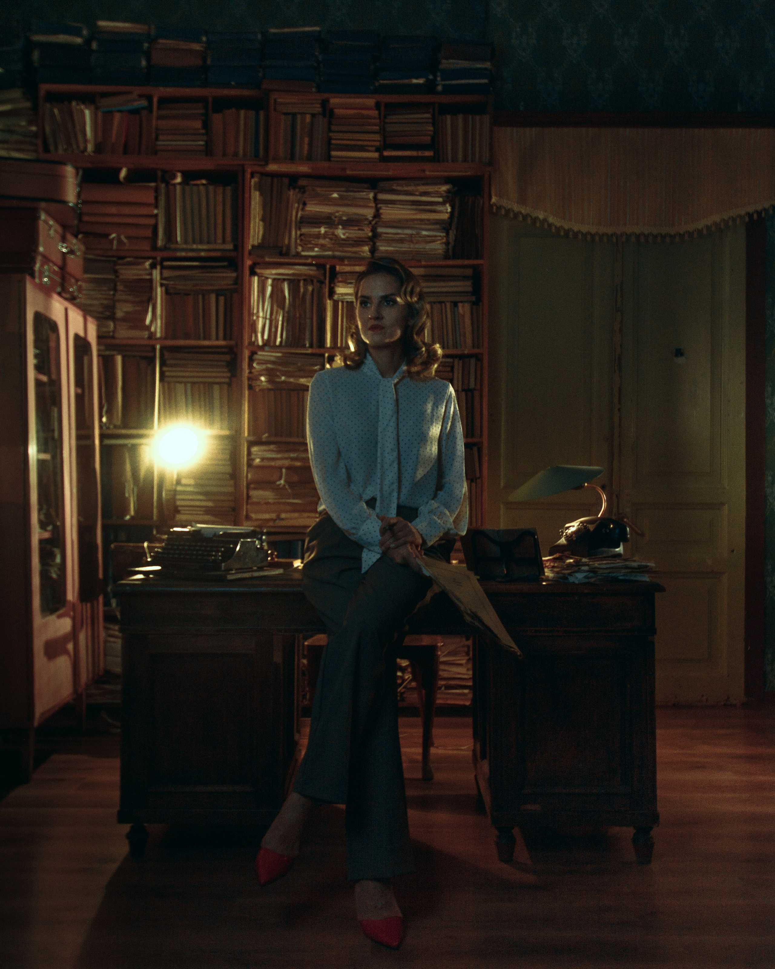 Фотосессия для психолога. Фотограф Александр Никитин. Съёмка в доспехах. Санкт-Петербург. nikitin_photo