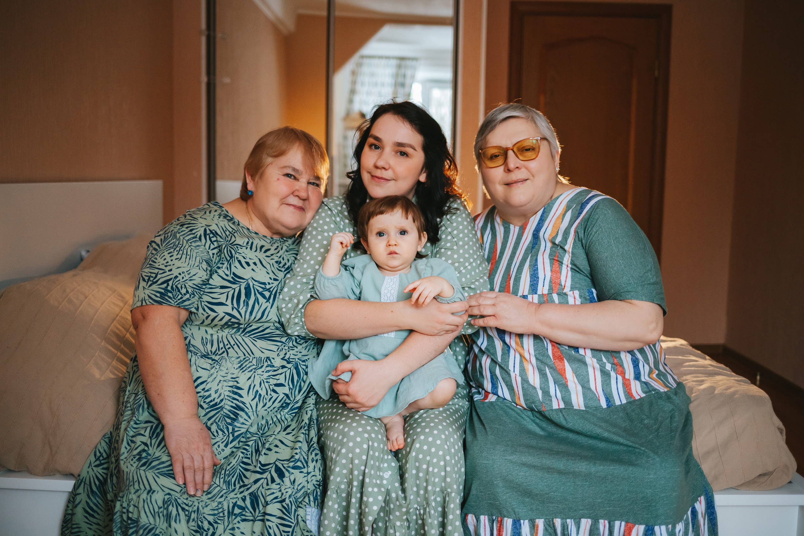 Арсений, Айгуль и Тея. Семейный lifestyle фотограф в Санкт-Петербурге Людмила Пахомова