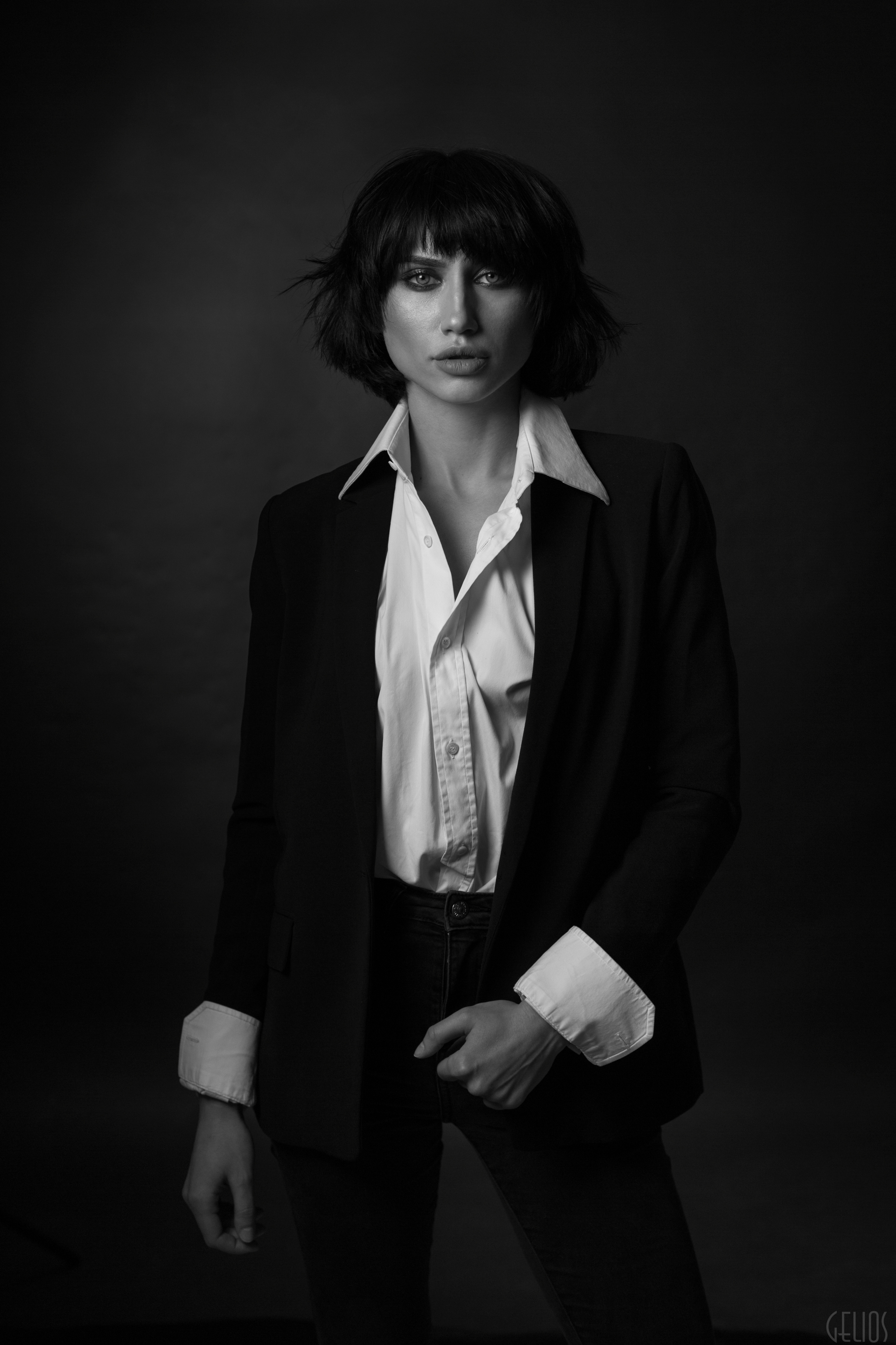 Черно-белый портрет. Фотостудия «Gelios». Фотосессии в Калининграде