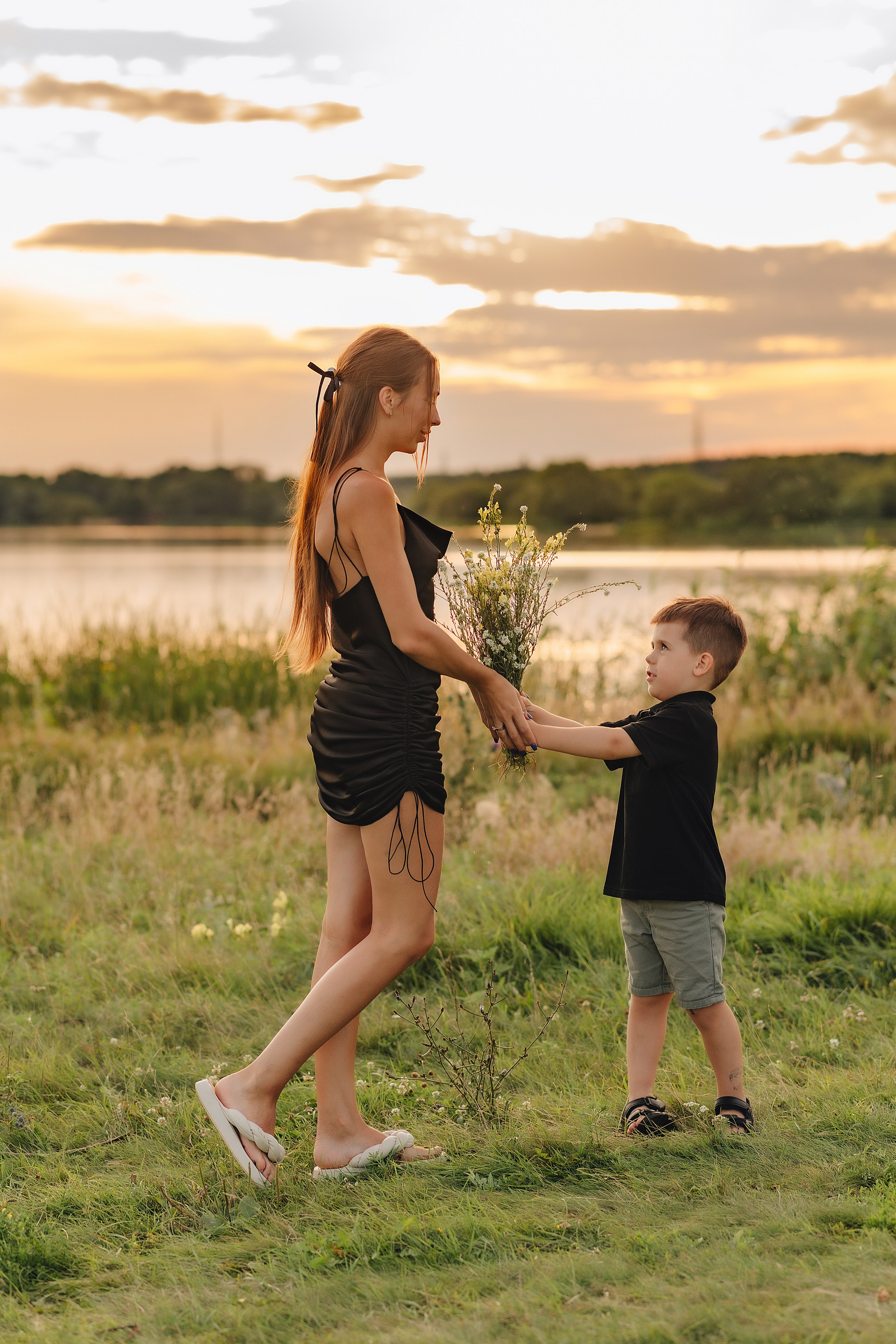 Юлия, Арина и Артём. Фотограф Карина Шмулёва. Воронеж и область