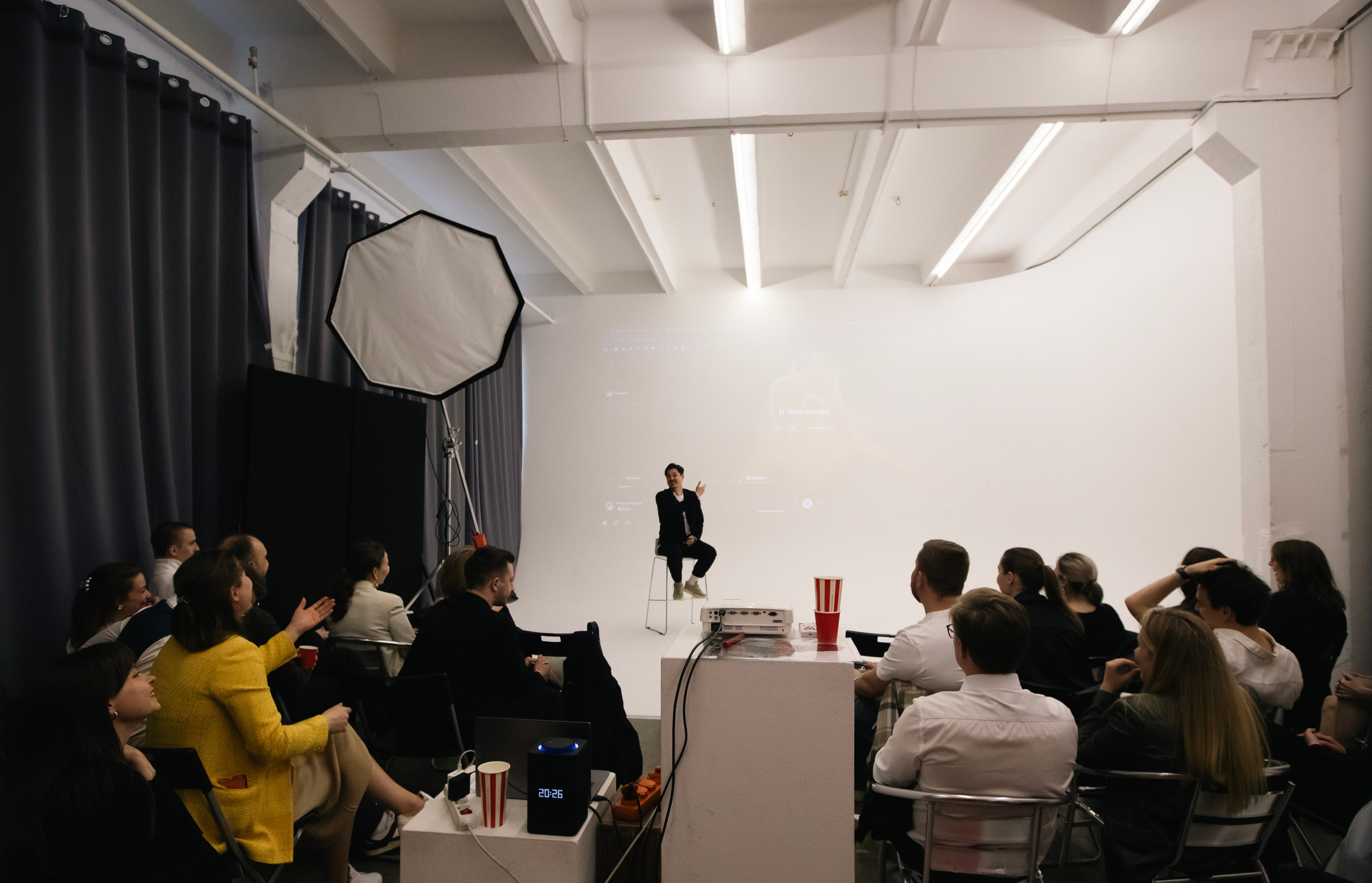 Премьера фильма «Как перестать сомневаться». Главная