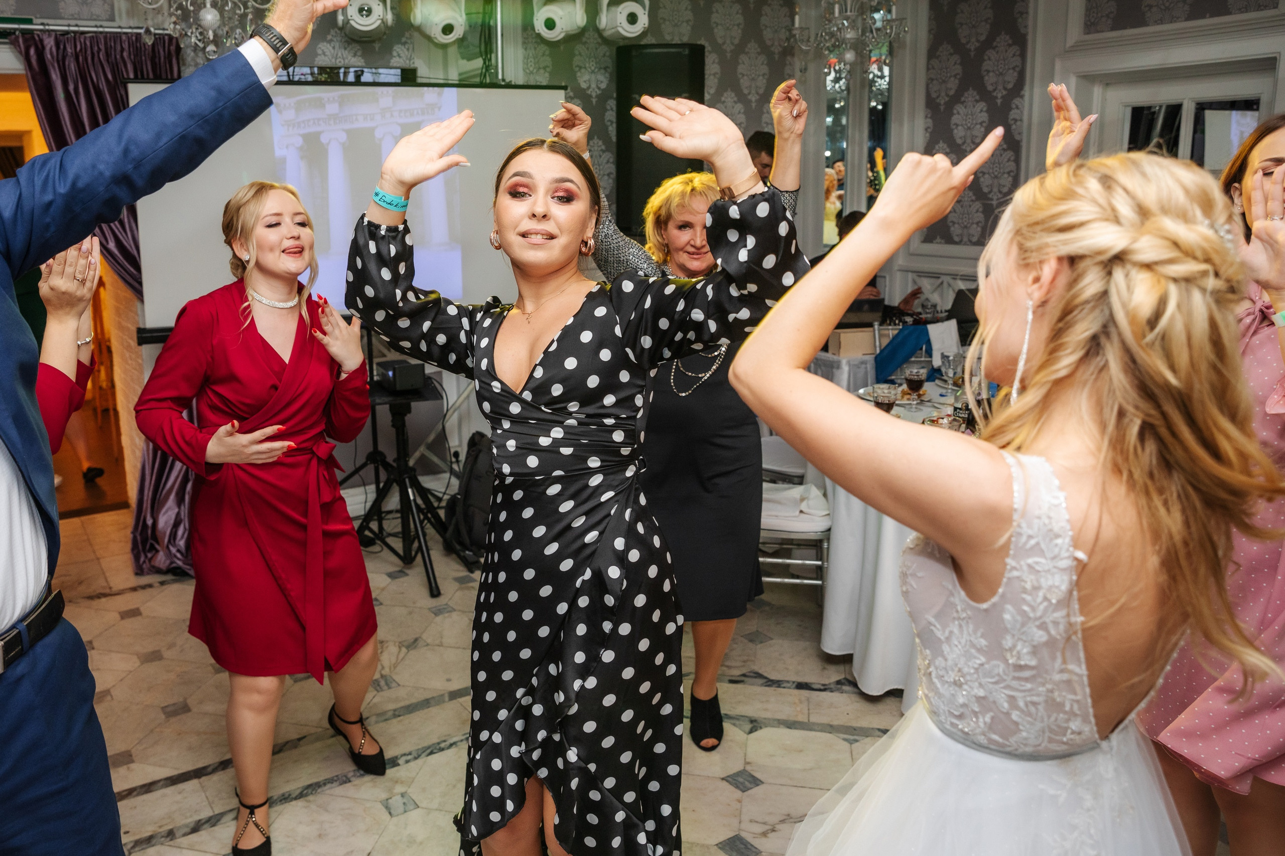 Свадебный день Ксюши и Лёши. Свадебный и семейный фотограф в Санкт-Петербурге Нечаев Михаил