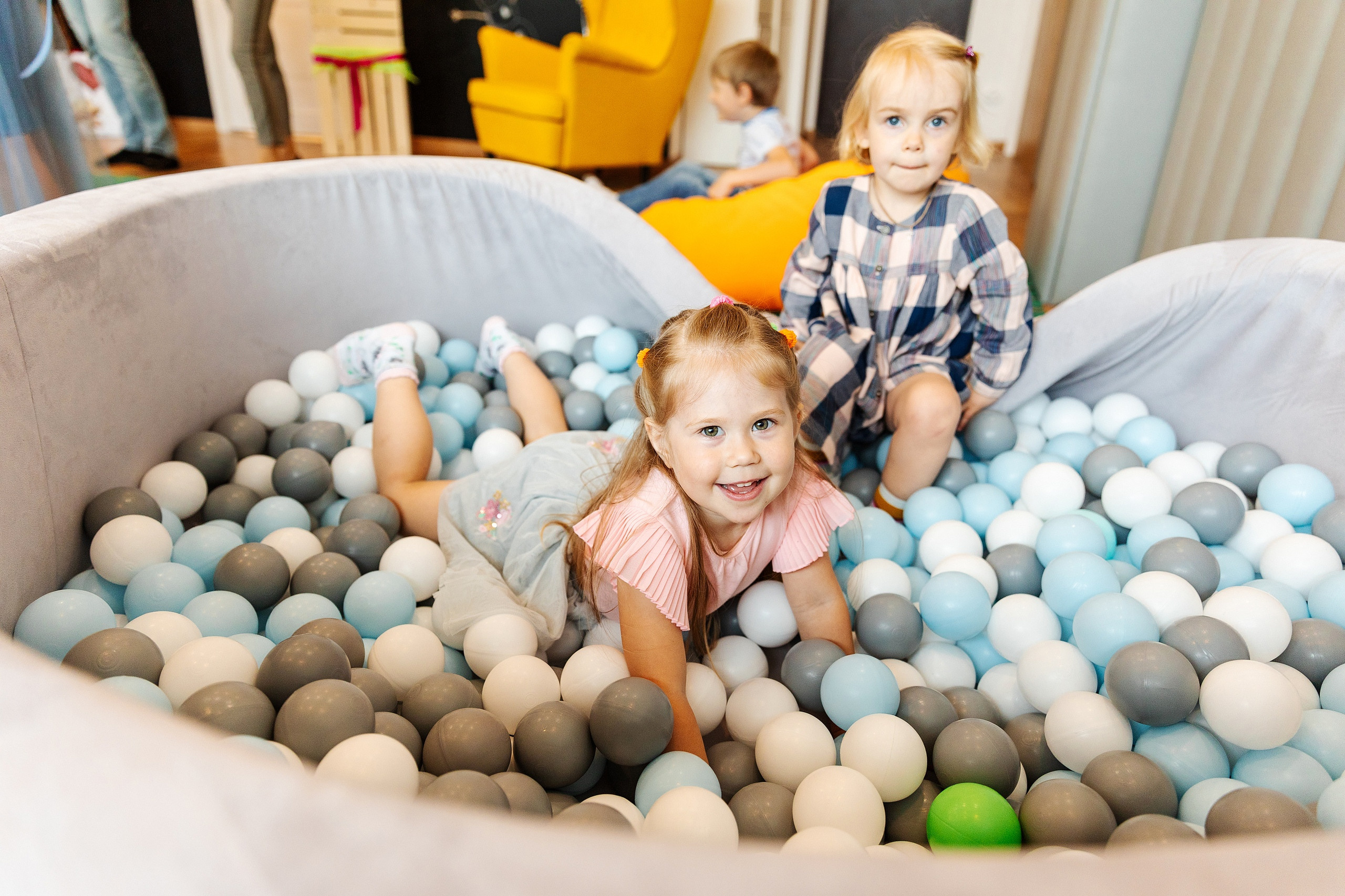 Семейная фотосессия. Свадебный и семейный фотограф в Санкт-Петербурге Нечаев Михаил
