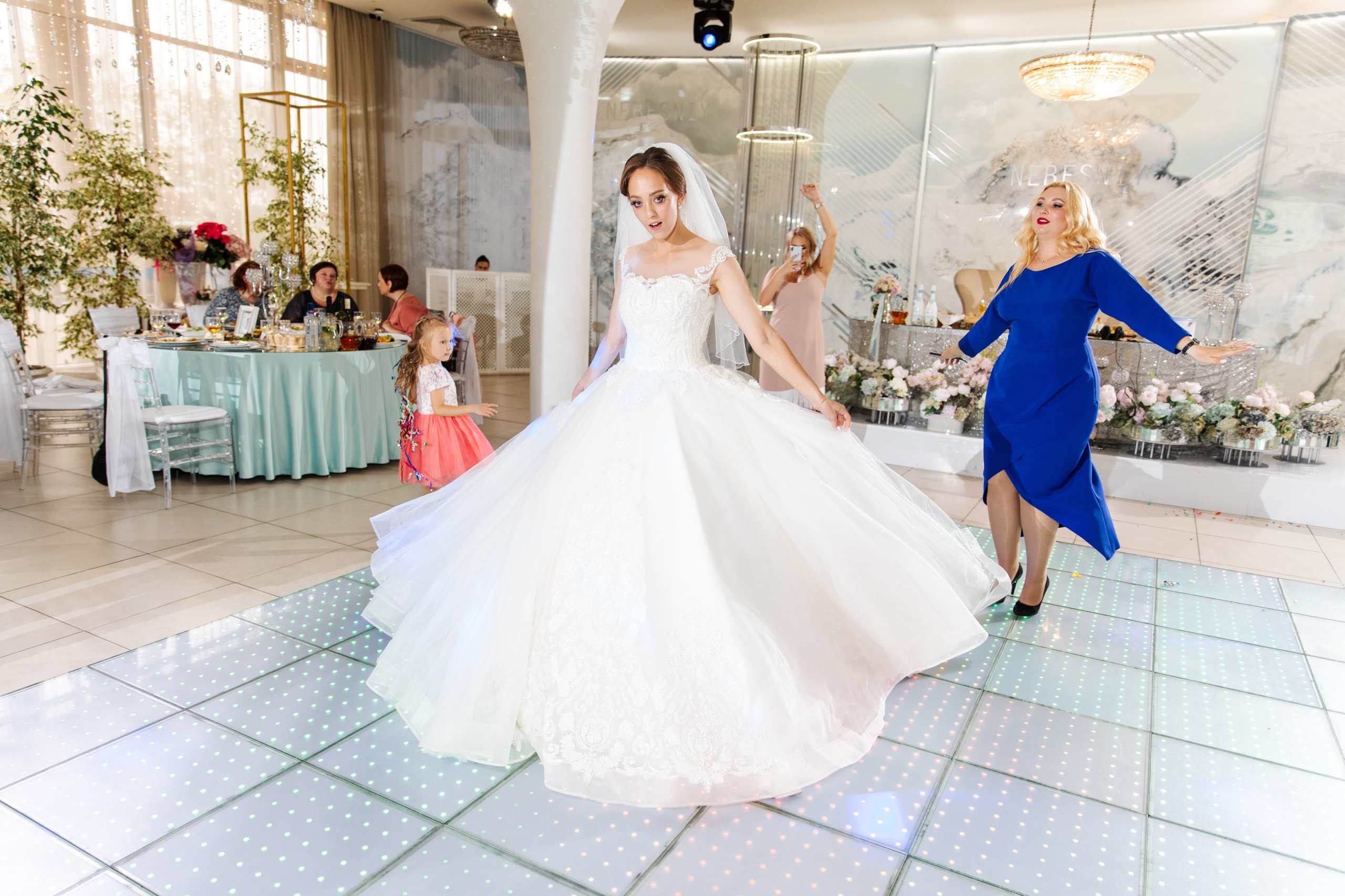 Свадебный день Надя и Максим. Свадебный и семейный фотограф в Санкт-Петербурге Нечаев Михаил