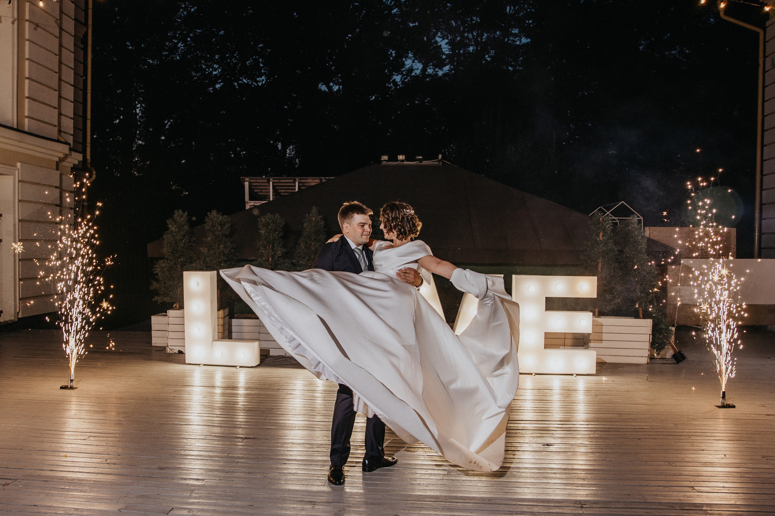 Свадебный день Полины и Валентина. Свадебный и семейный фотограф в Санкт-Петербурге Нечаев Михаил