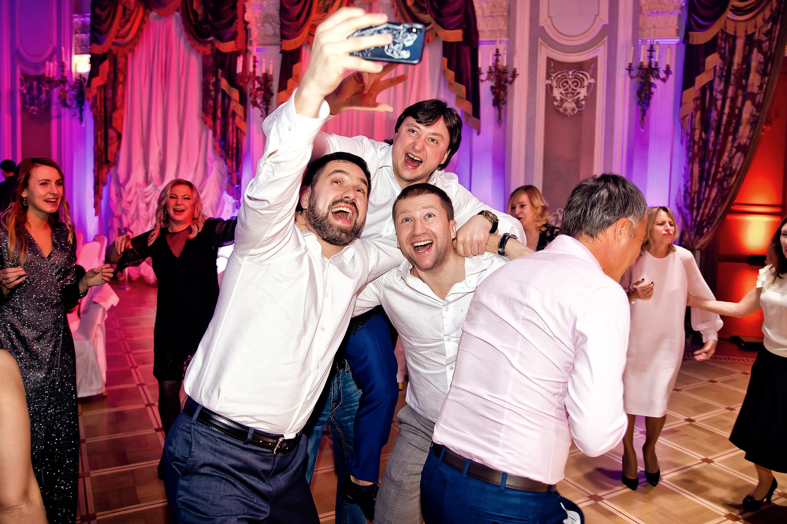 Фотосессия мероприятий. Свадебный и семейный фотограф в Санкт-Петербурге Нечаев Михаил