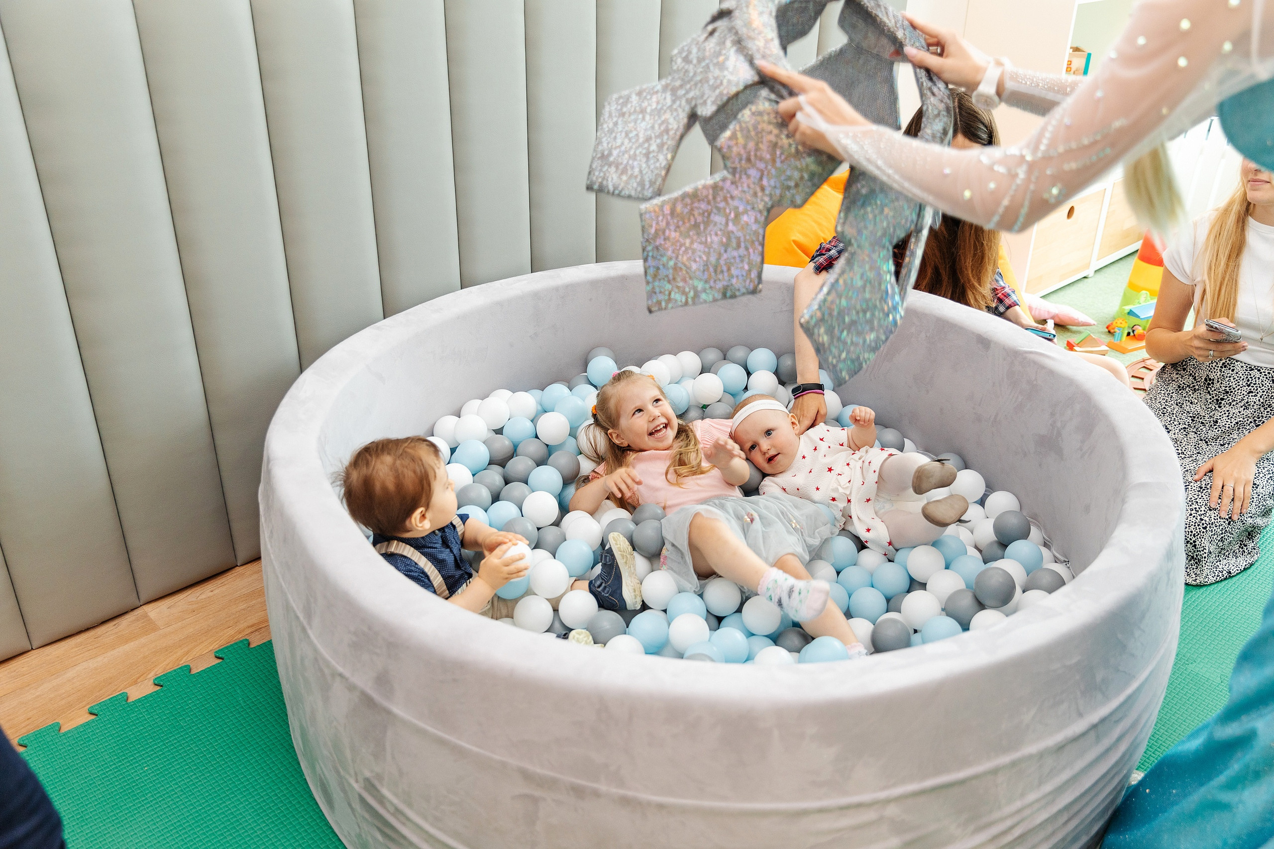 Семейная фотосессия. Свадебный и семейный фотограф в Санкт-Петербурге Нечаев Михаил