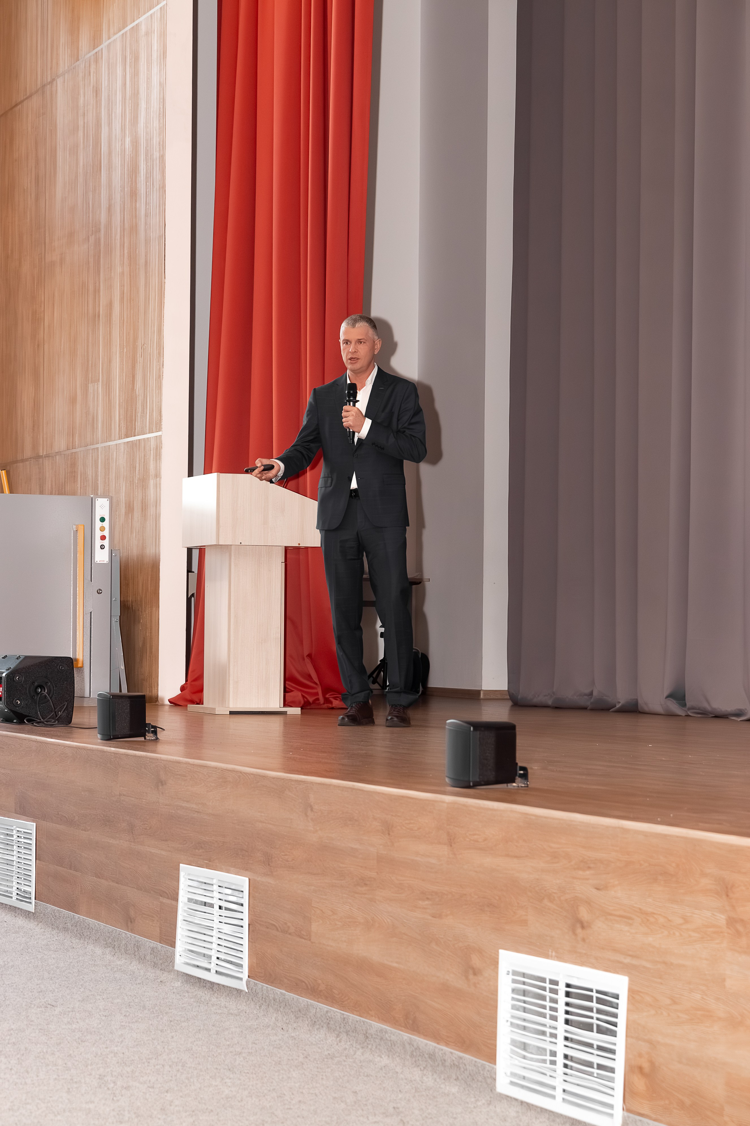 Репортажный фотограф в Екатеринбурге Евгения Кожемячко