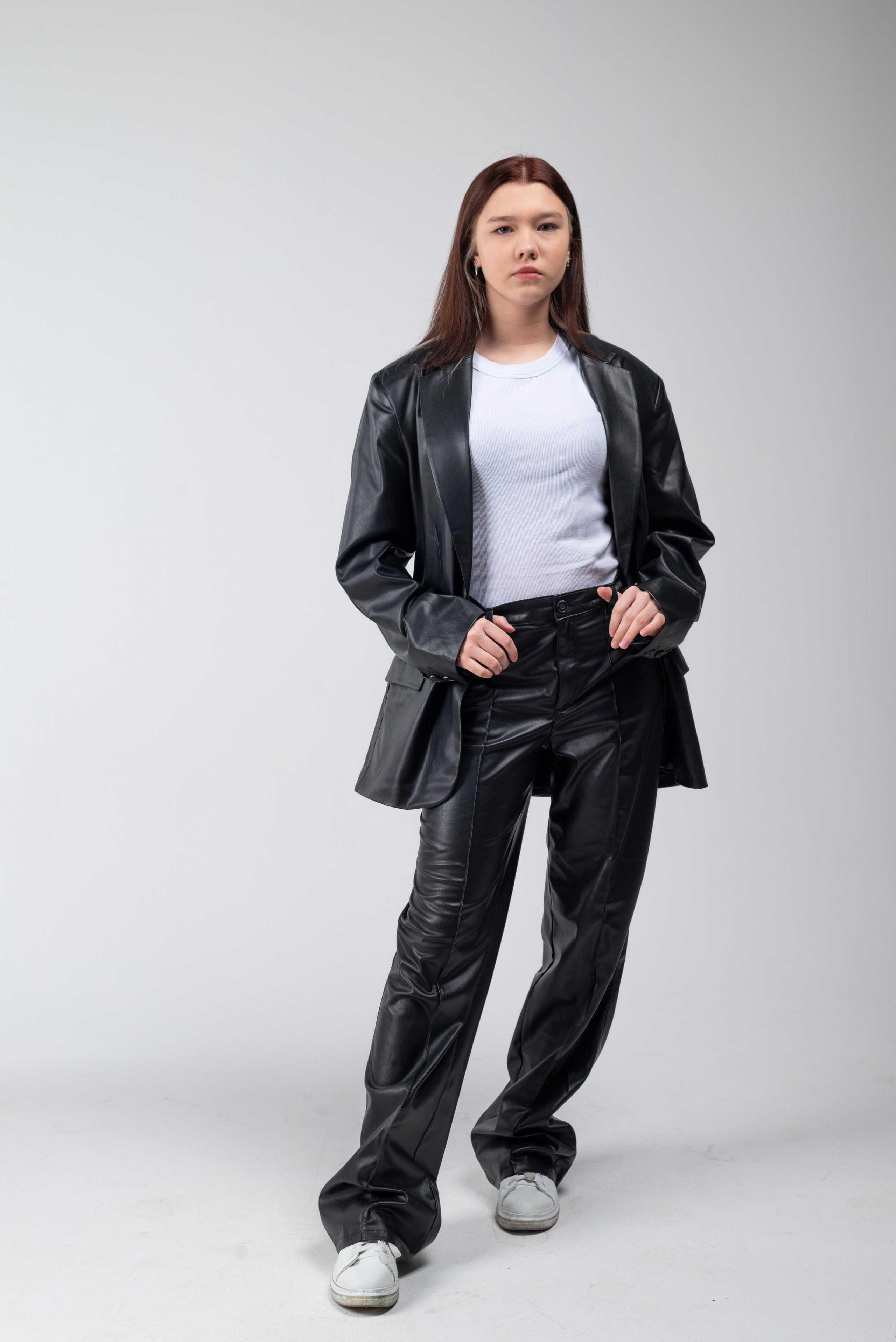 Выпускные альбомы для старшеклассников. Фотовидео.рус