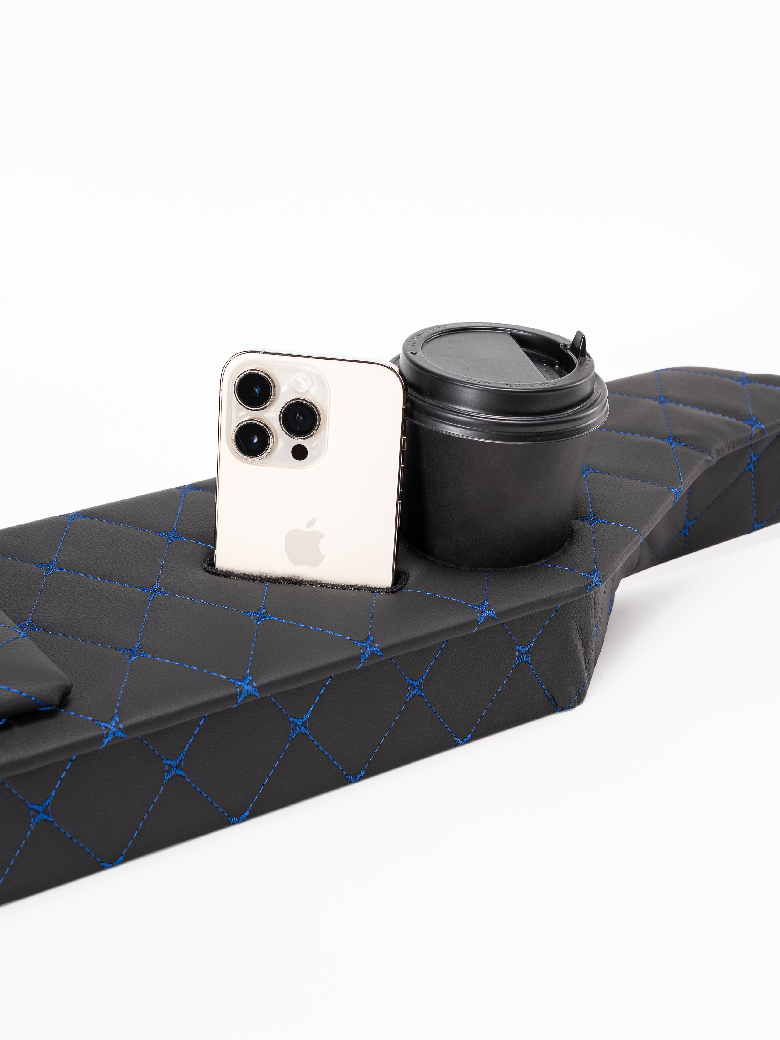 Автоподлокотники на дверь газели. Предметный фотограф, фото для маркетплейсов Пятигорск, КМВ