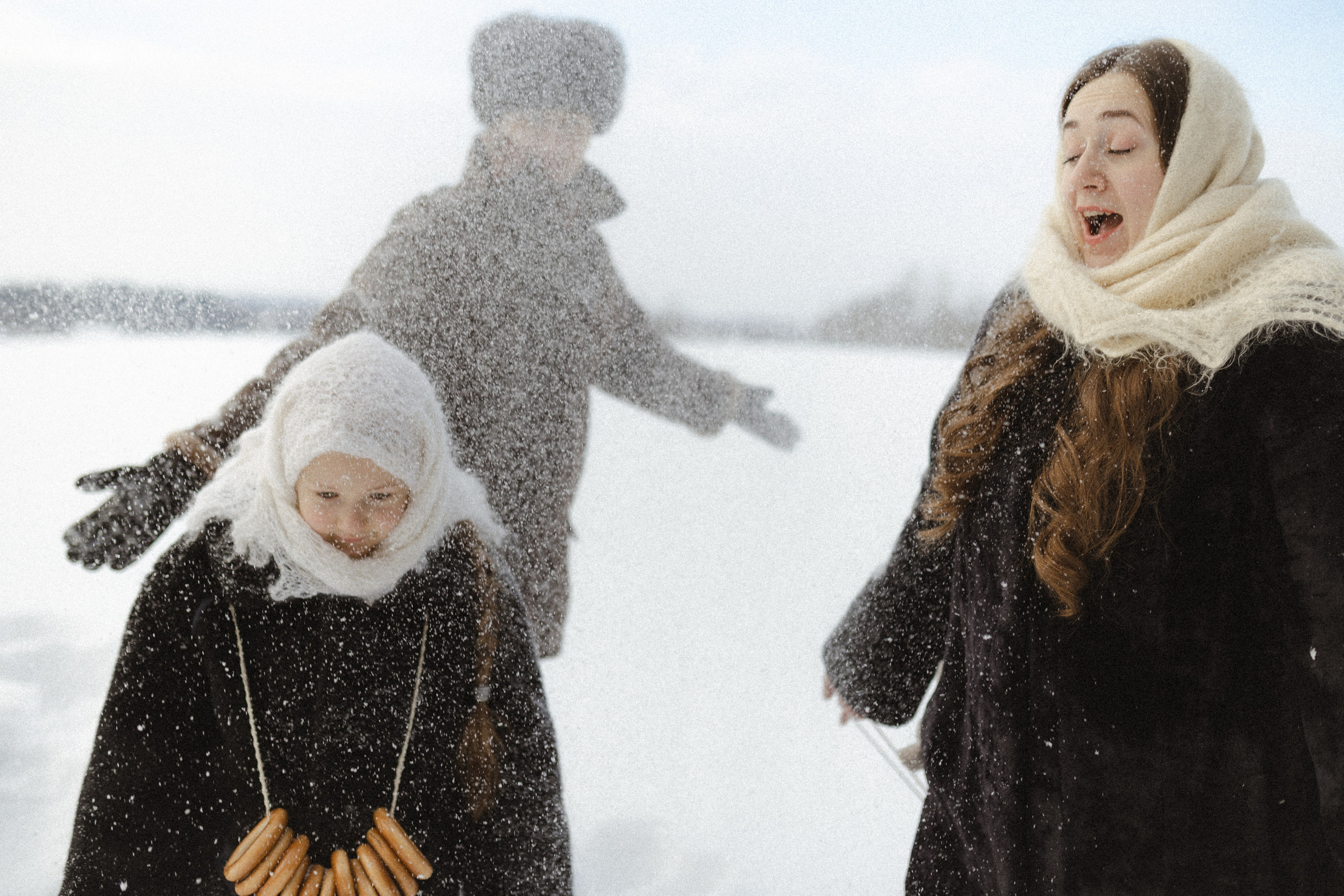 Зима не холодная, когда рядом свои. Семейный фотограф в Москве Алина Савченко
