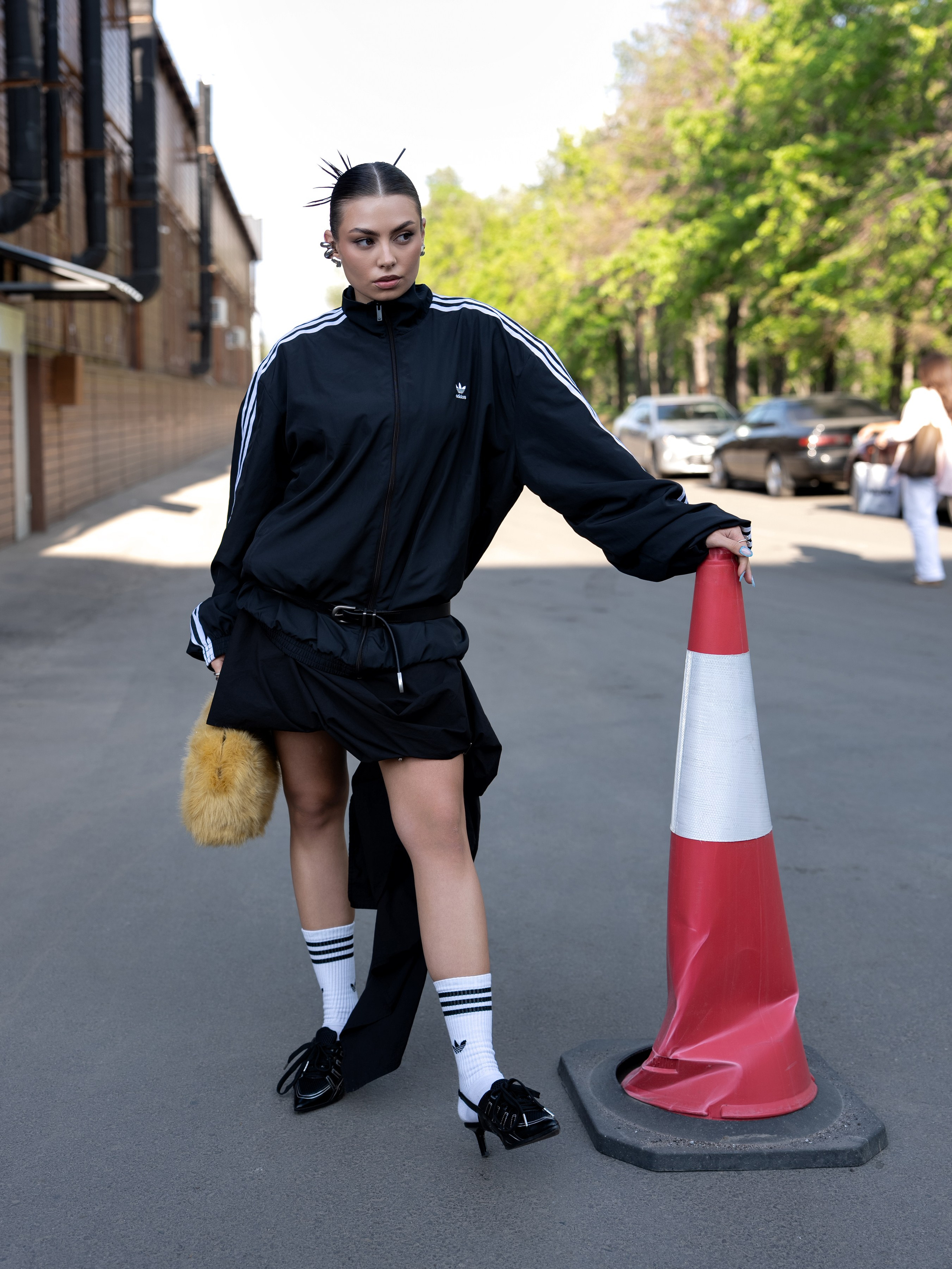 Visa Fashion Week Almaty Pre-Fall 2026 April StreetStyle Day 2. Сайт Алматинского НЮ АРТ, будуар и фэшн фотографа Дениса Карпенко