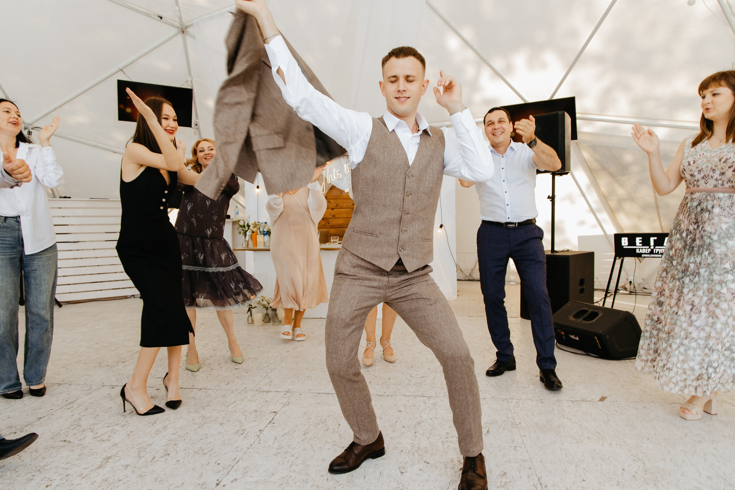 Wedding day|Илья и Екатерина. Свадебный фотограф Челябинск Зиненко Виктория