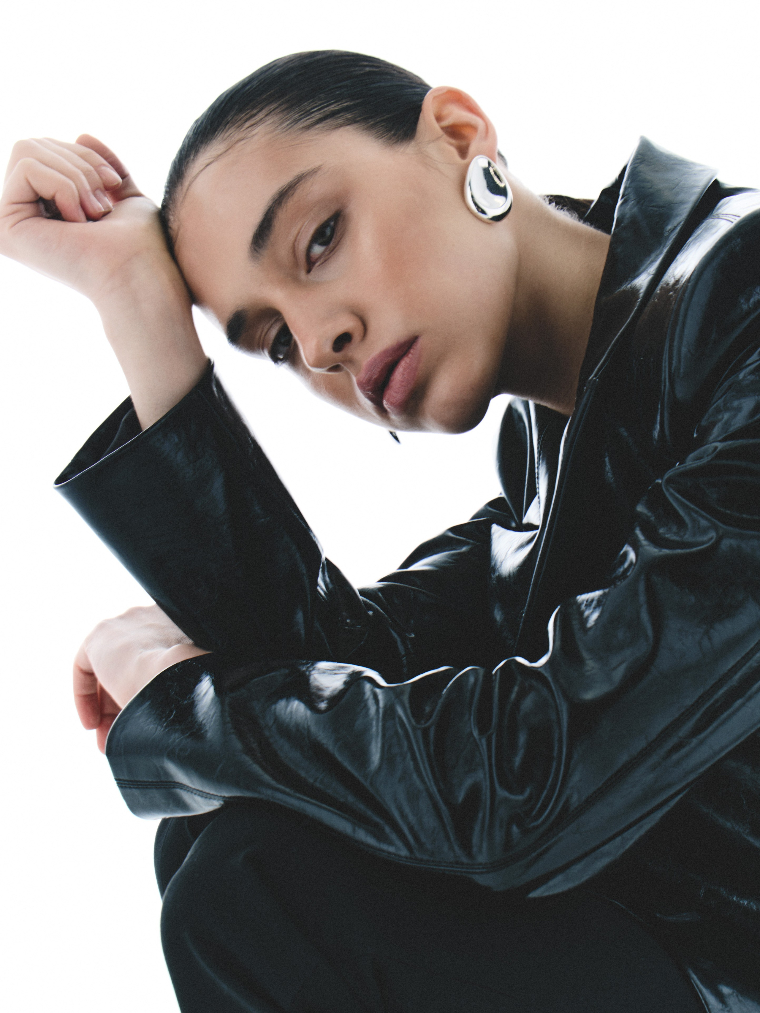 3. Фотосъемки одежды и аксессуаров для Wildberries, Ozon