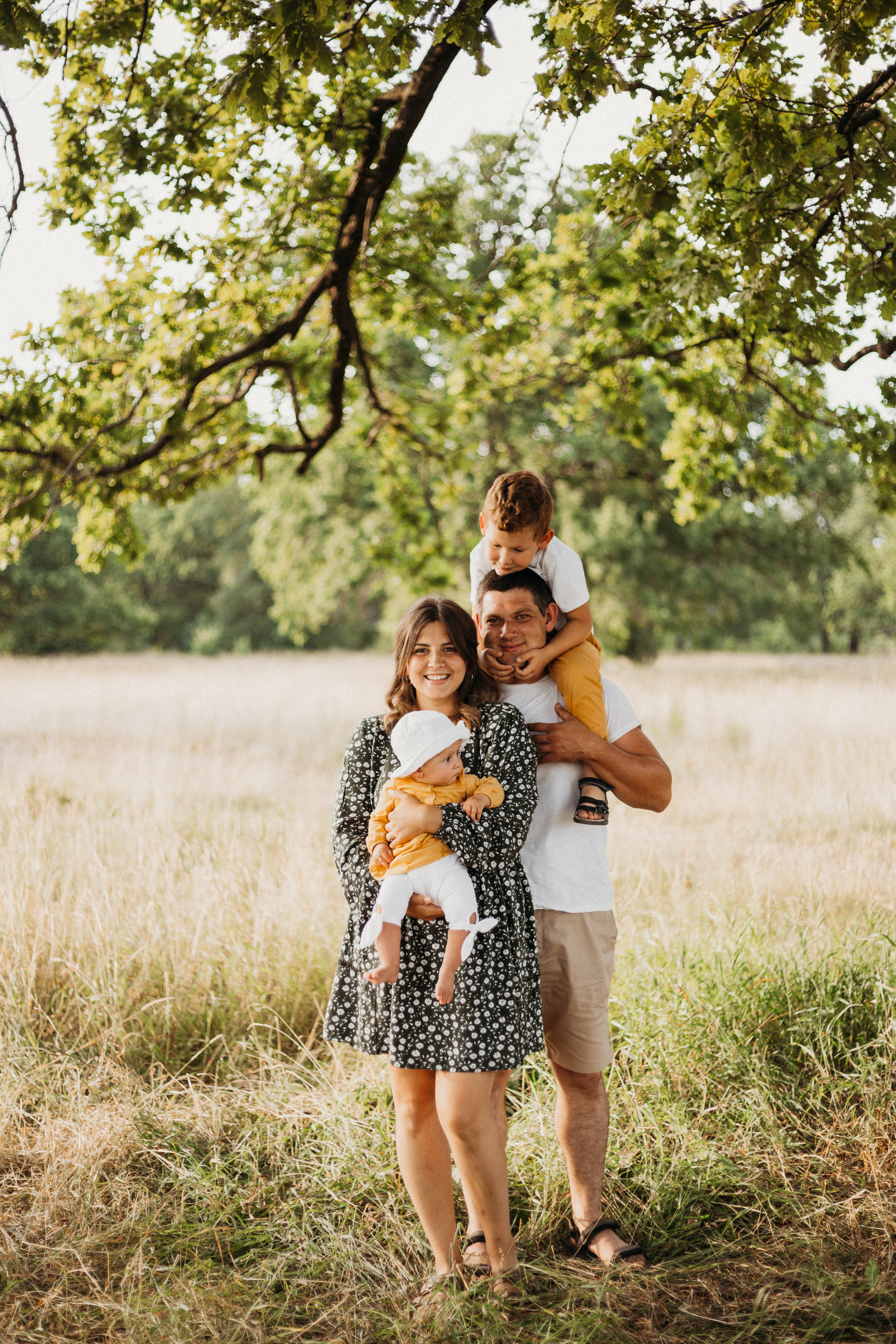 Катя с семьей в Дубках. Семейный и детский фотограф в Рязани Екатерина Воронцова