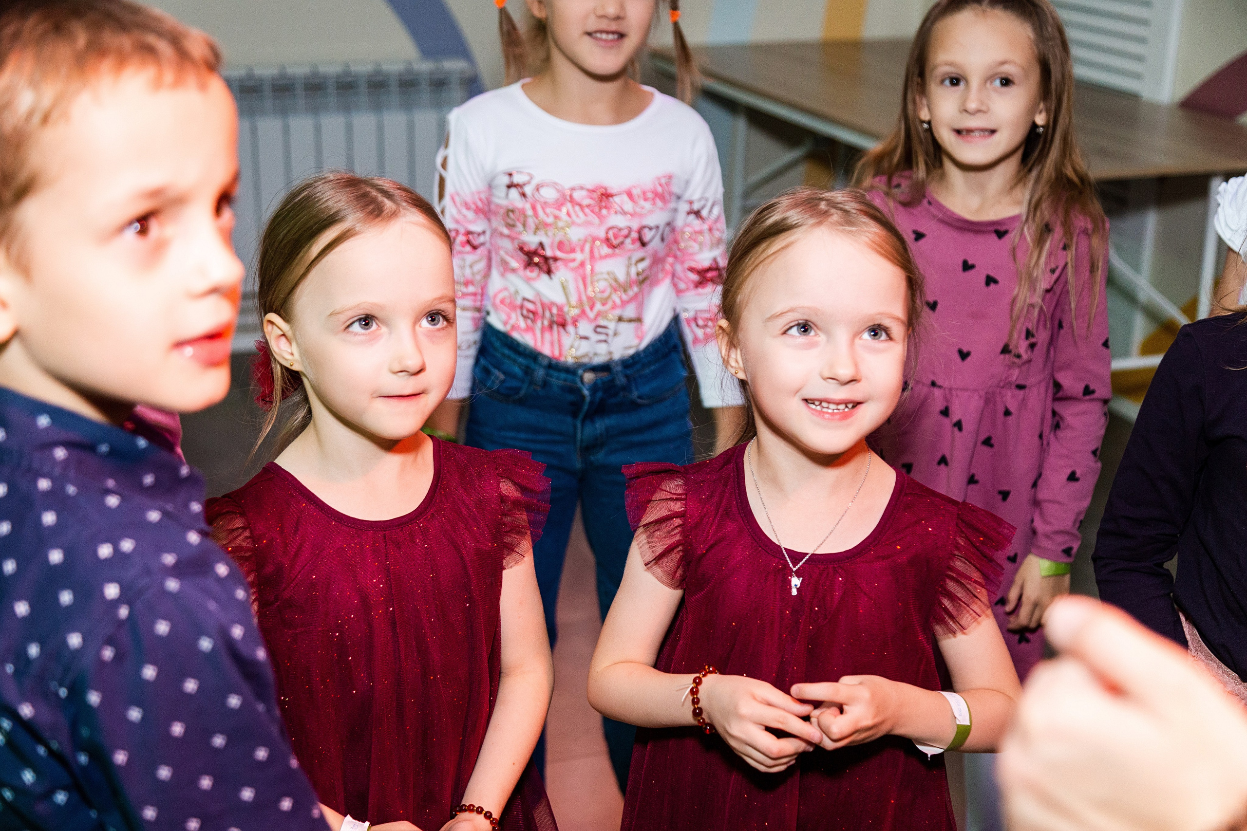 Лиде и Лизе 6 лет. Детский фотограф видеограф в Хабаровске Михаил Орлов