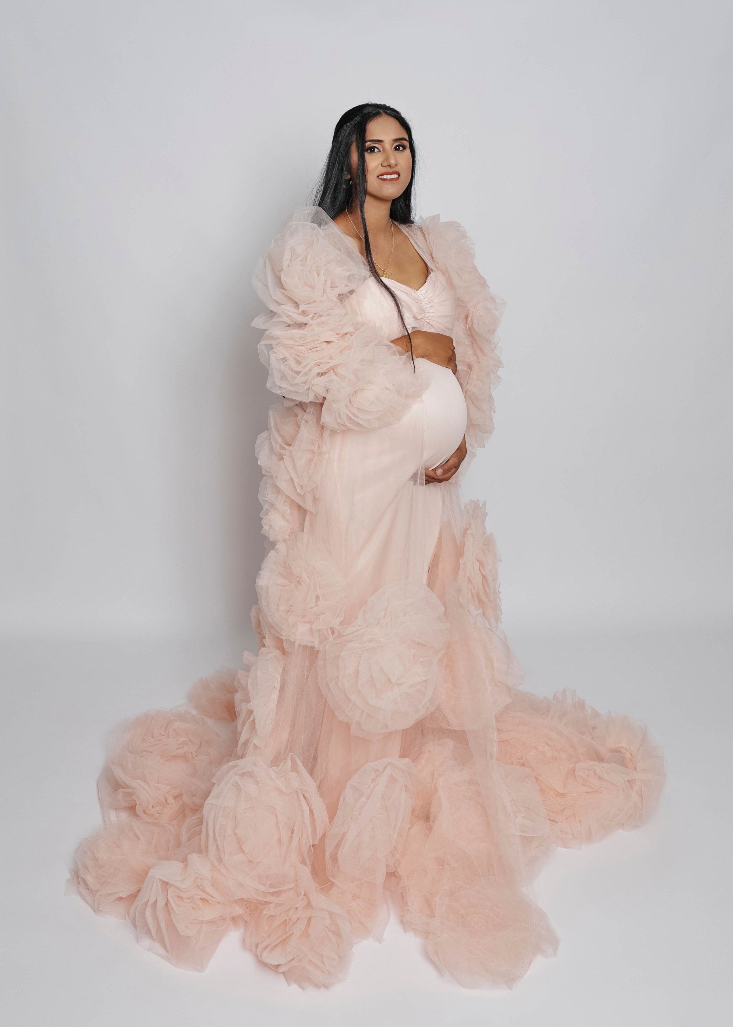 Pregnant. Halifax Photographer — Kristina Konstantinidi
