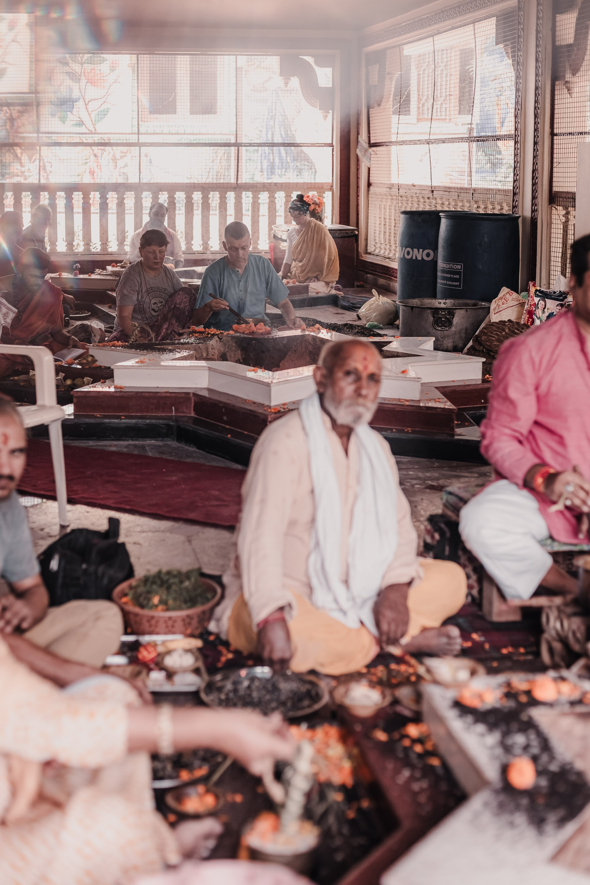 Navaratri yajna at Devraha Baba Ji ashram. Мариам Багдасарян
