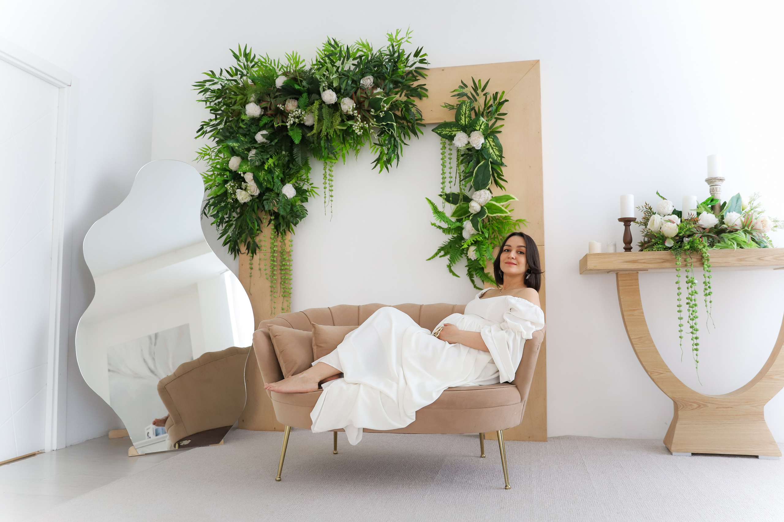 Студия Арт ройял, зал Светлый. Фотограф в Сургуте Брызгунова Анастасия