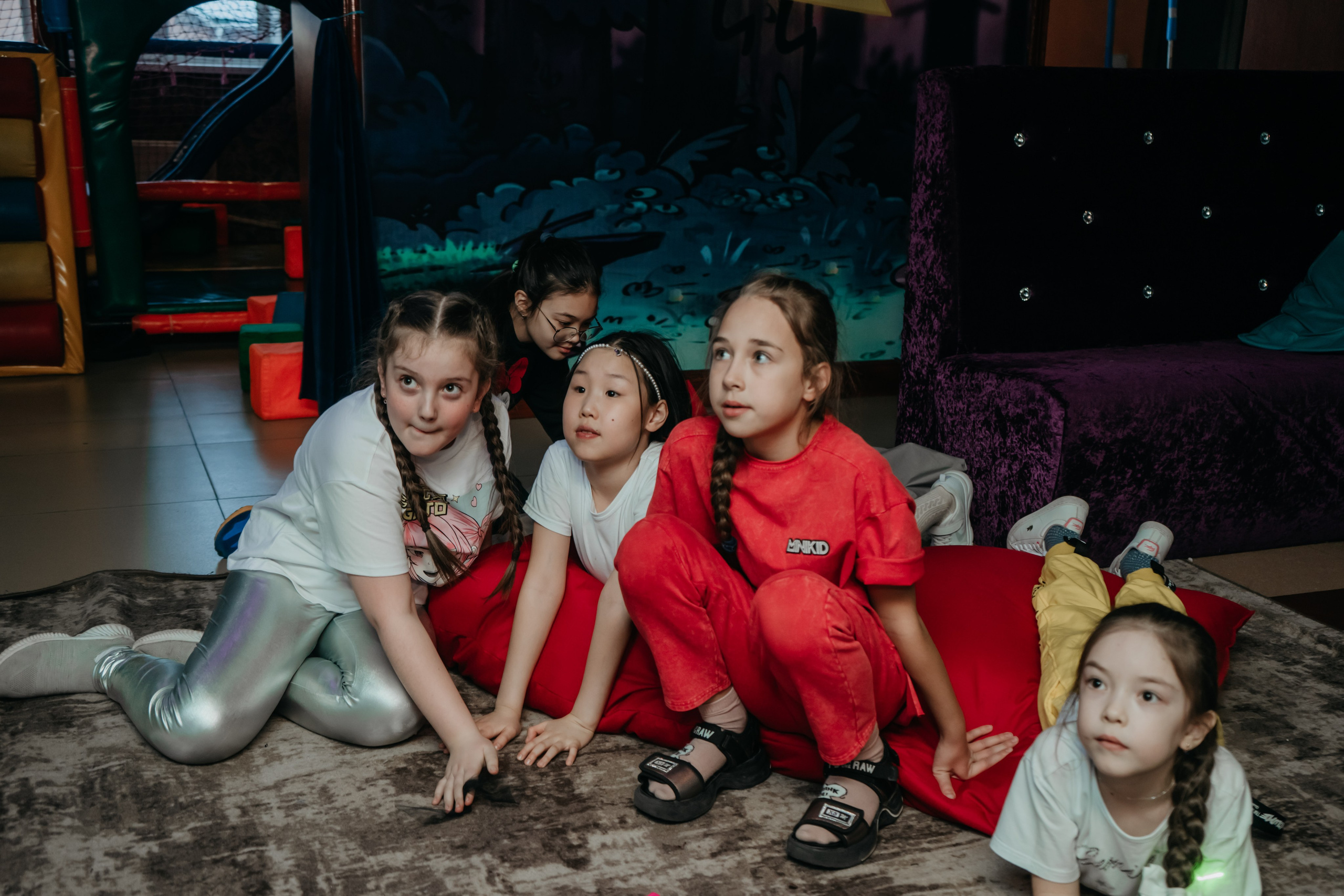 Детский фотограф в Улан-Удэ. сьемка утренников, школьных выпускных и детских праздников. Фотограф в Улан-Удэ. Свадебный фотограф в Улан-Удэ