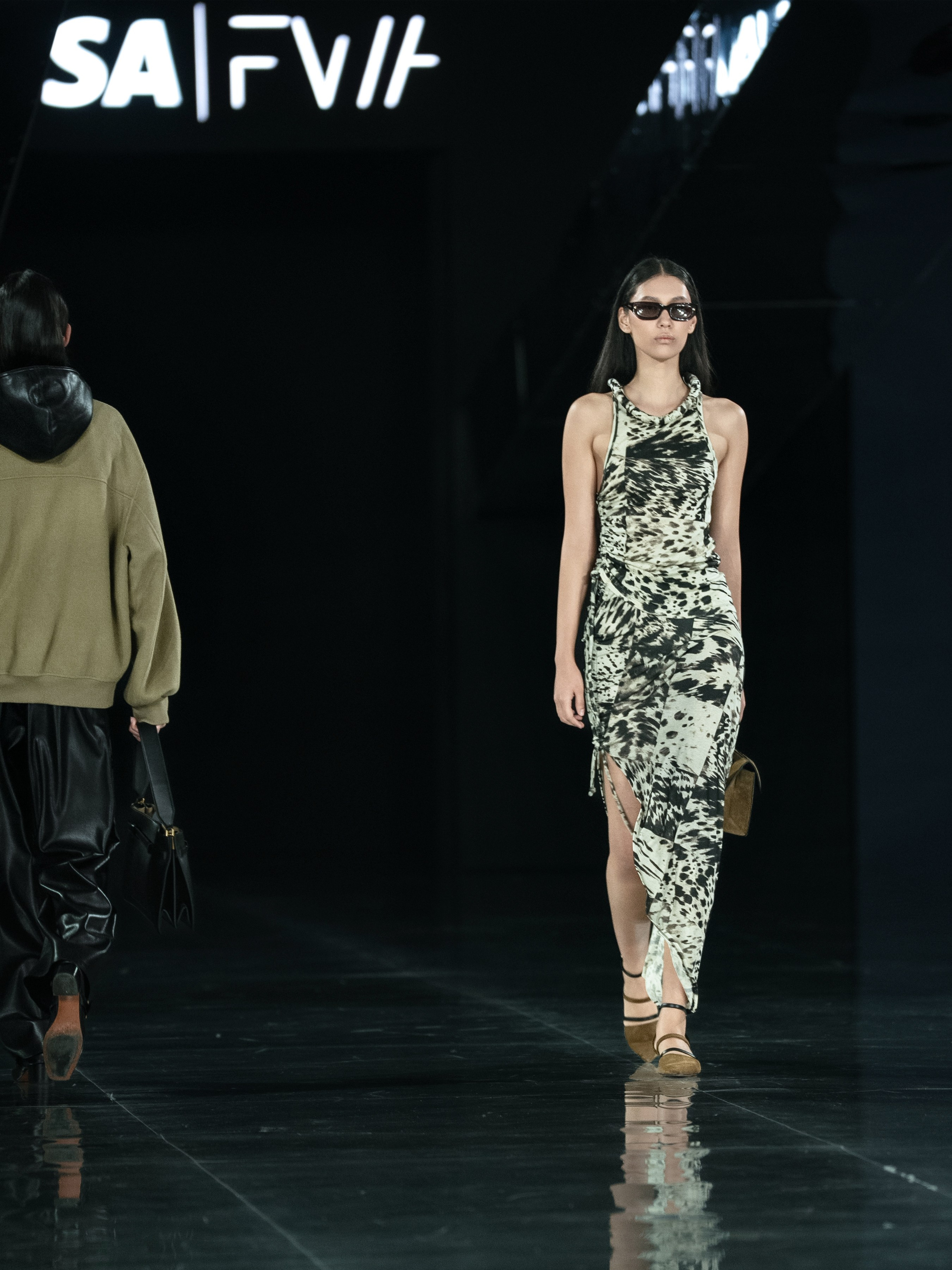Visa Fashion Week Nanushka. Сайт Алматинского НЮ АРТ, будуар и фэшн фотографа Дениса Карпенко