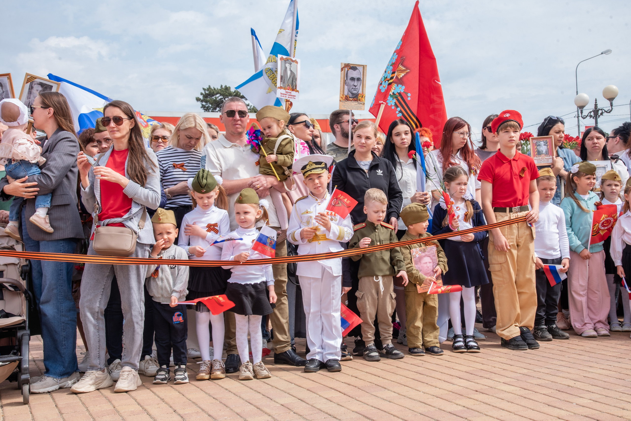 Репортаж для СМИ_9мая_п.Агроном (цветокор). Детский и семейный фотограф Краснодар / Сочи Сергеева Олеся