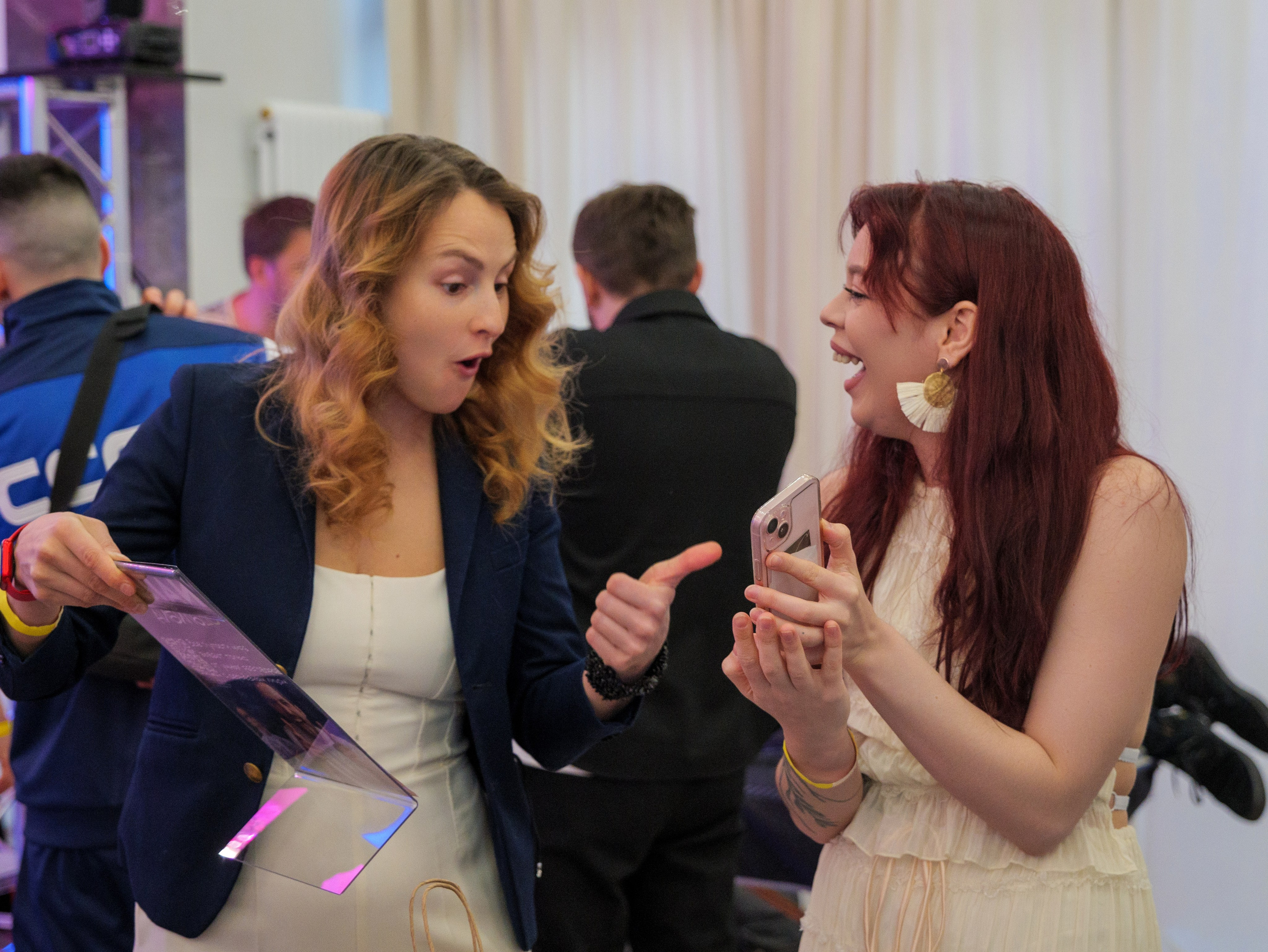 Репортажная съемка, мероприятия. Фотограф и видеограф в Москве Александр Вандышев