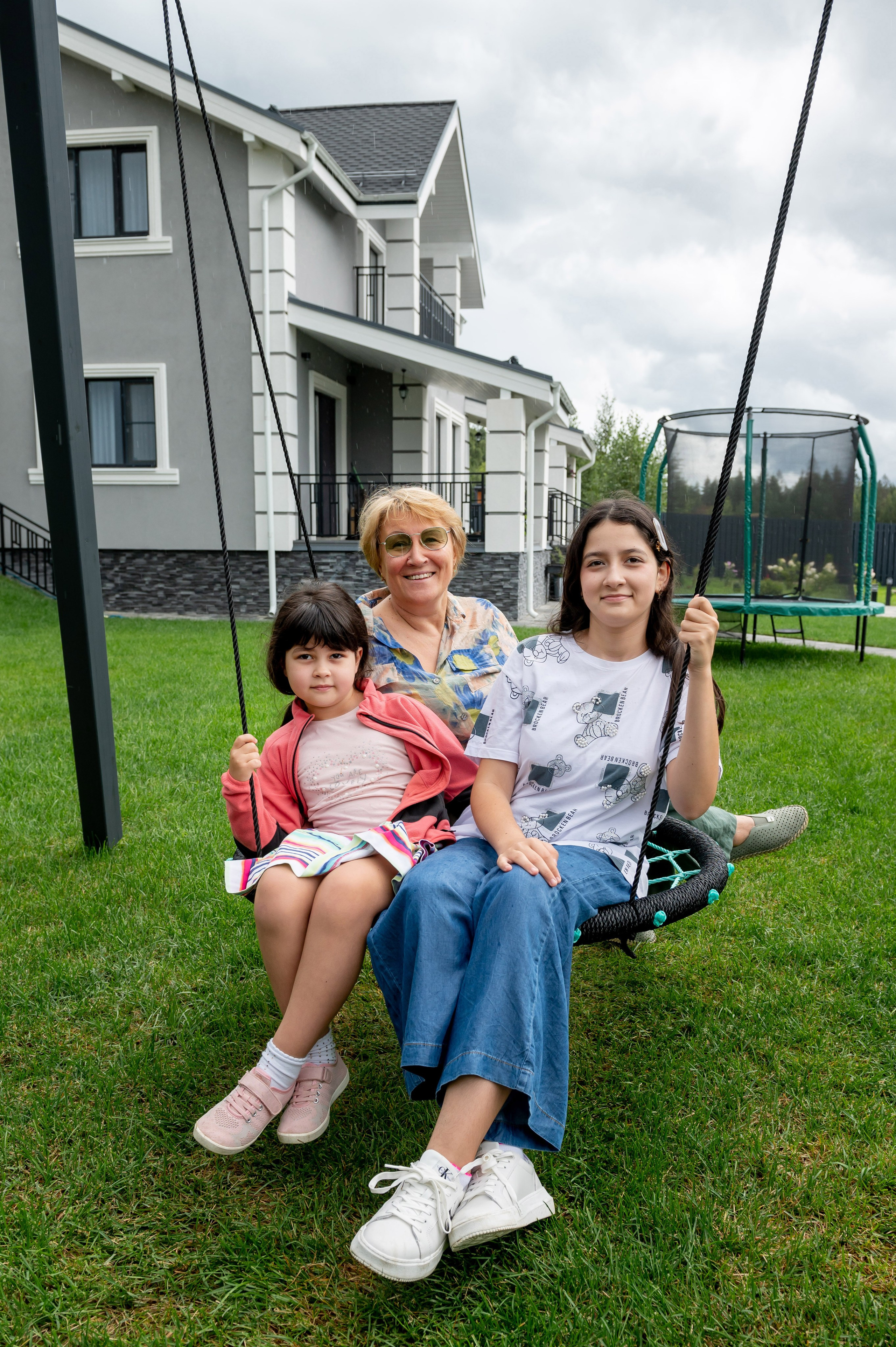 Семейная фотосессия в коттедже. Портретный, семейный и свадебный фотограф в Санкт-Петербурге и в Пушкине Ширяев Денис