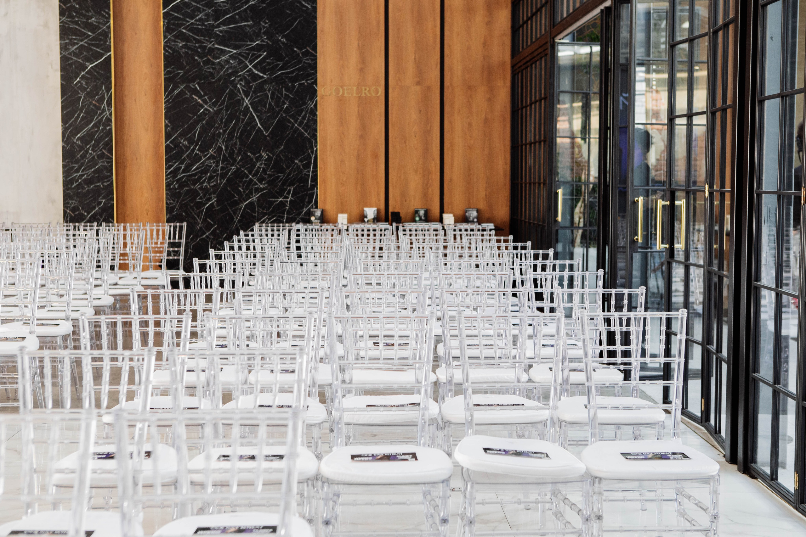 ШОУ ВЛАДИМИРА ДРЕВСА. Репортажный фотограф Москва (детские праздники, квизы, концерты, дни рождения, свадьбы)