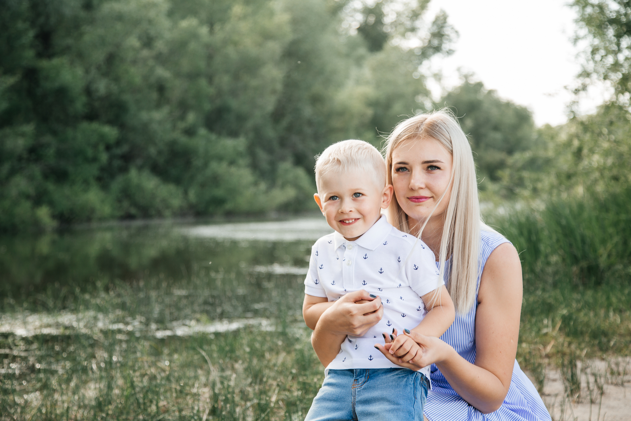 Семейная прогулка для Алины, Антона и Максимки. Свадебный и семейный фотограф в Новосибирске Ирина Дорошкова